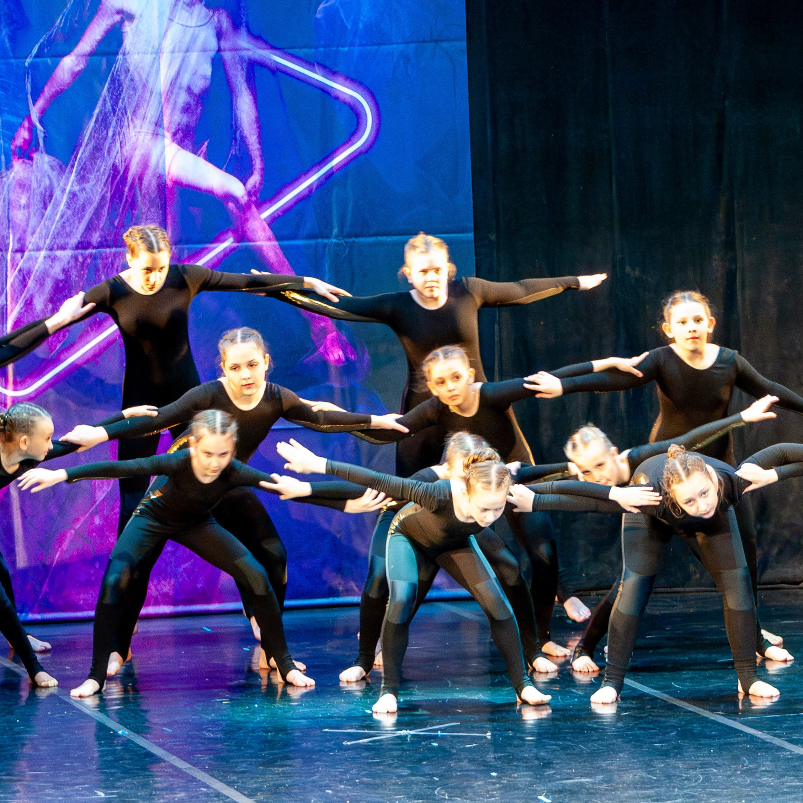 АПРЕЛЬ 2025 (Серпухов). Взгляд через объектив