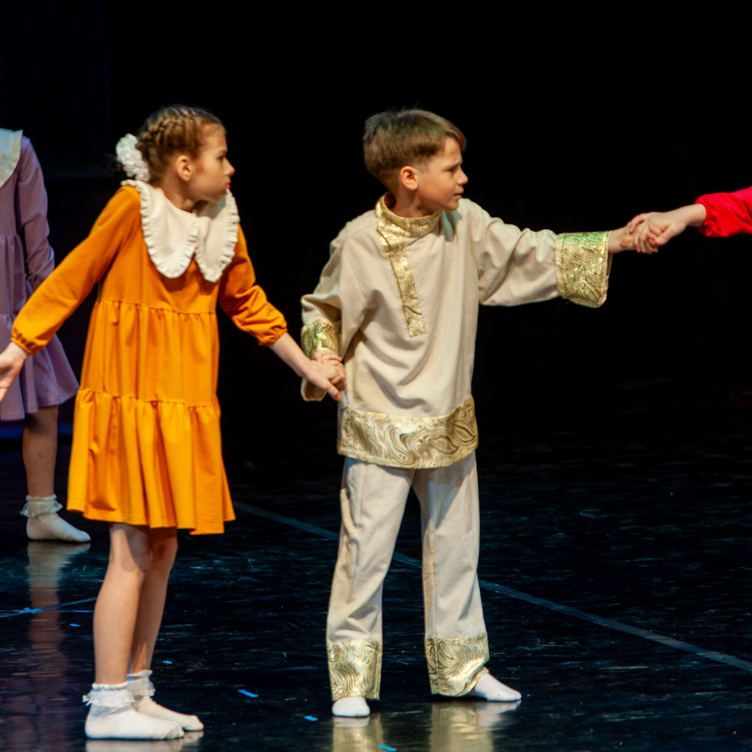 АПРЕЛЬ 2025 (Серпухов). Взгляд через объектив