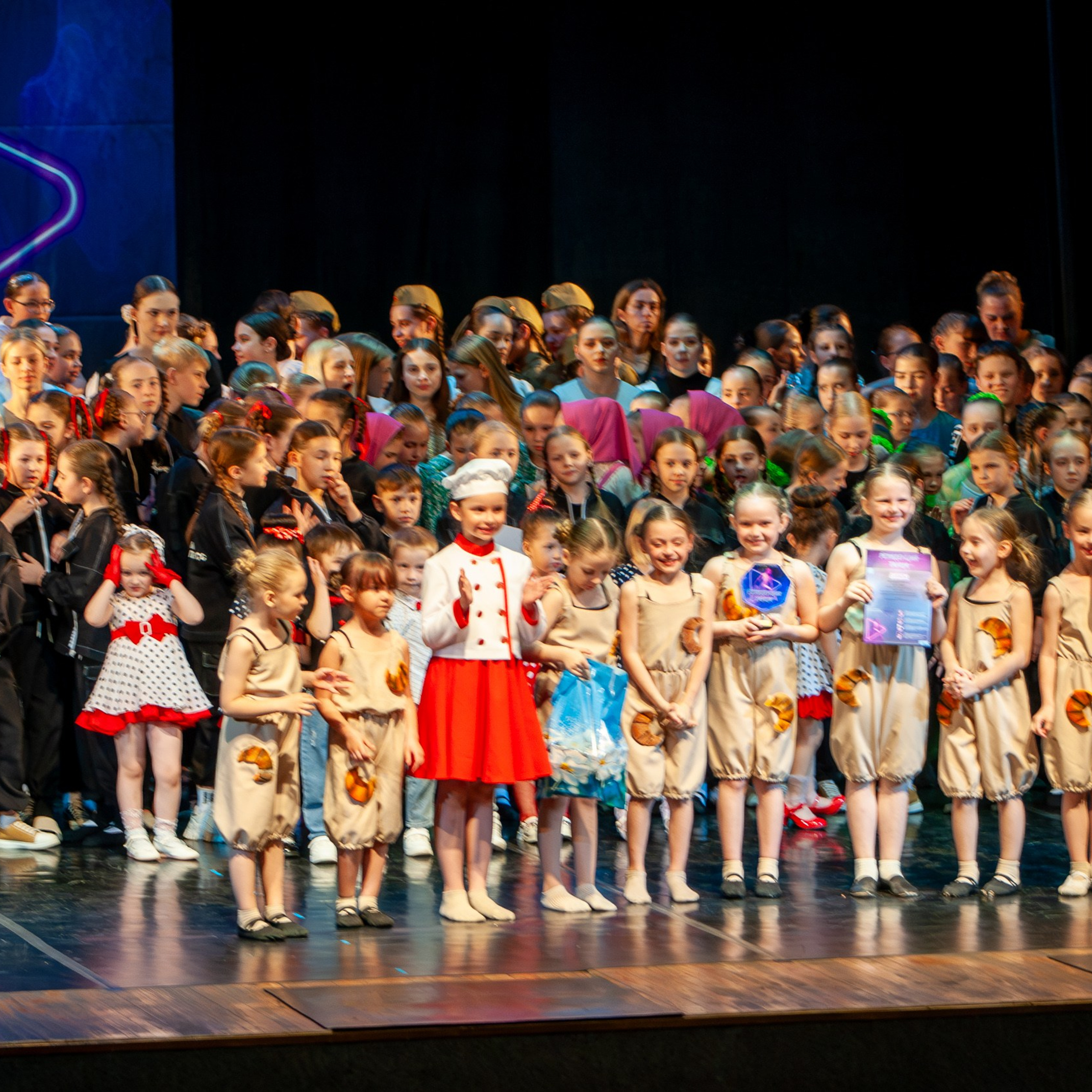 АПРЕЛЬ 2025 (Серпухов). Взгляд через объектив