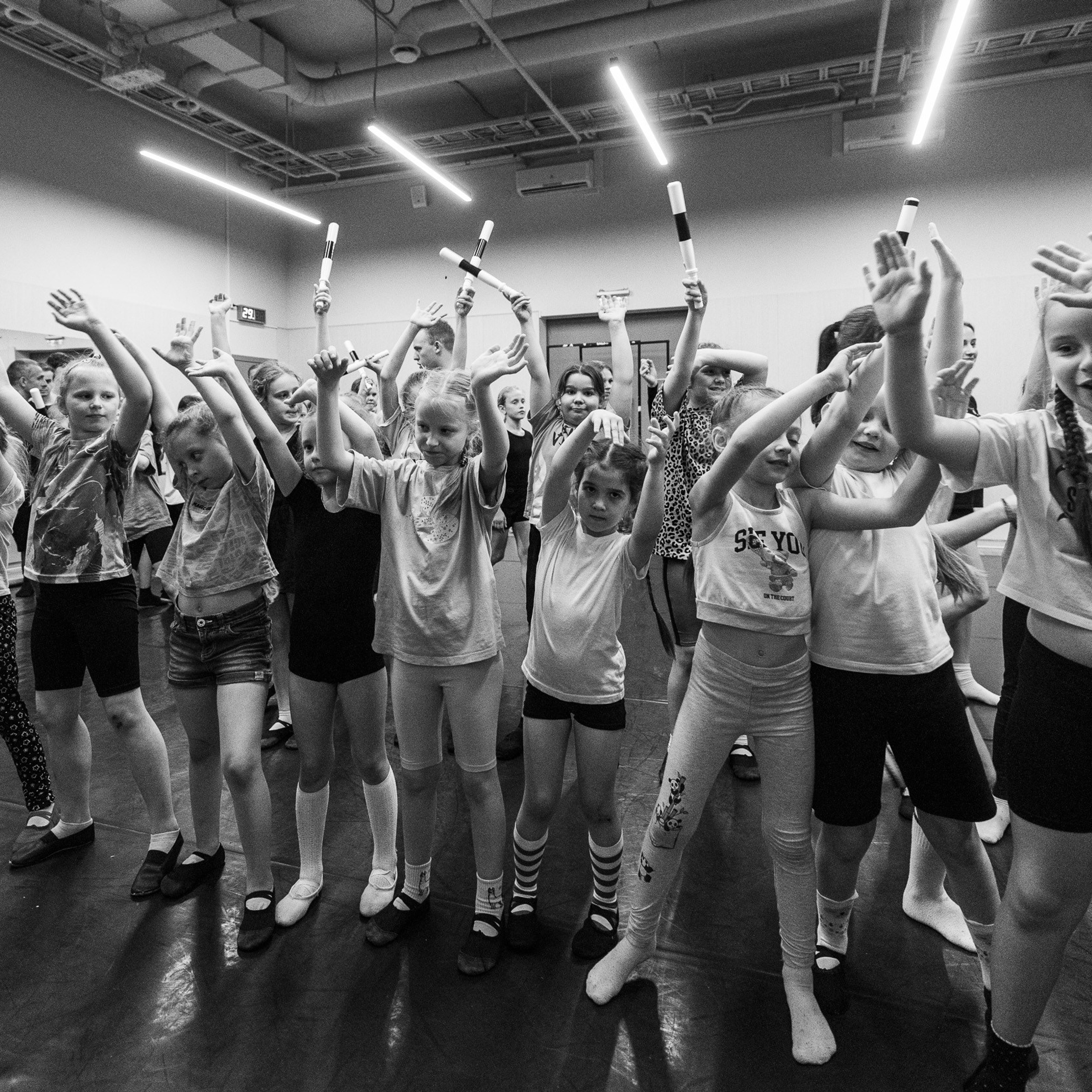 Один день до концерта, МАЙ 2025. Взгляд через объектив