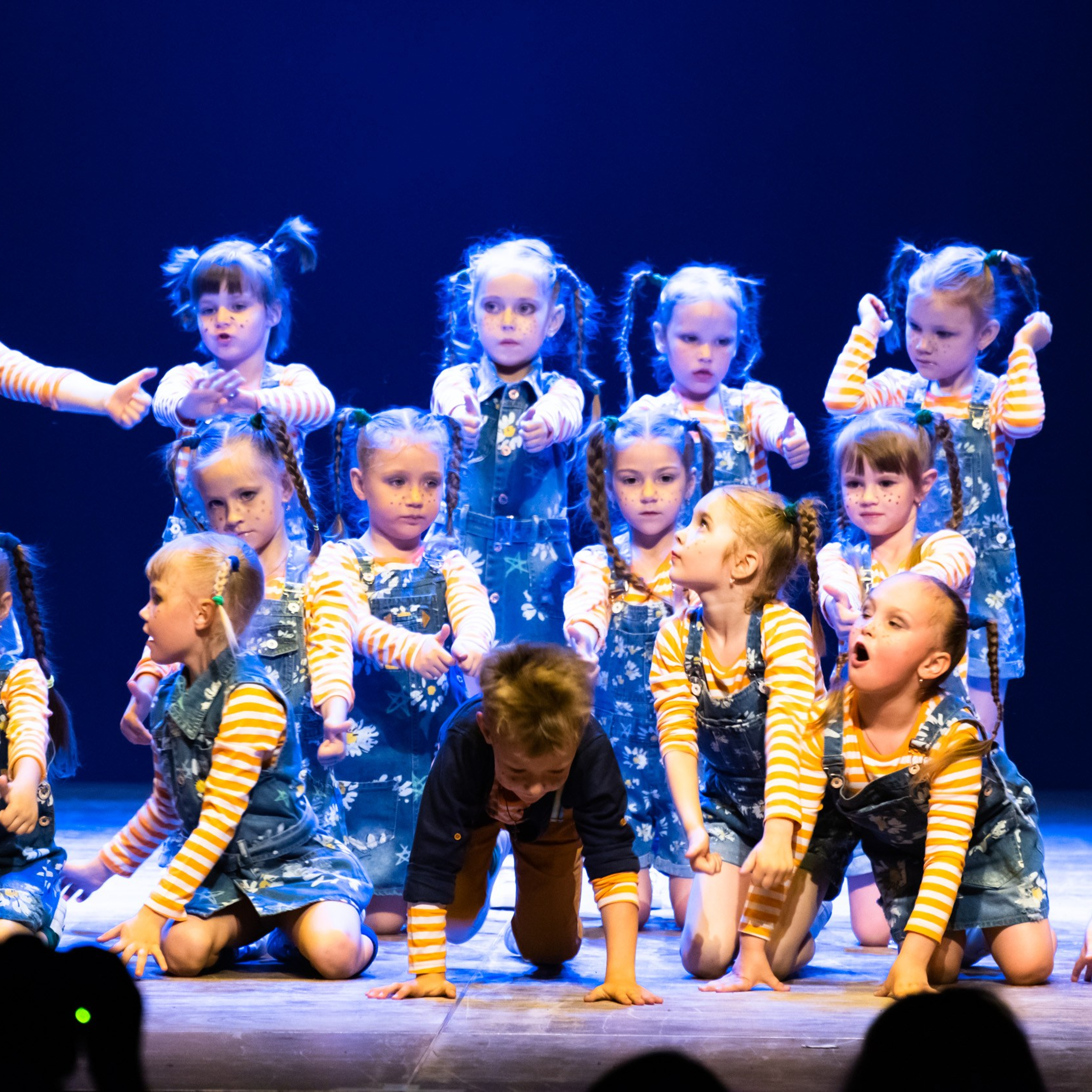 ИЮЛЬ 2019. Взгляд через объектив