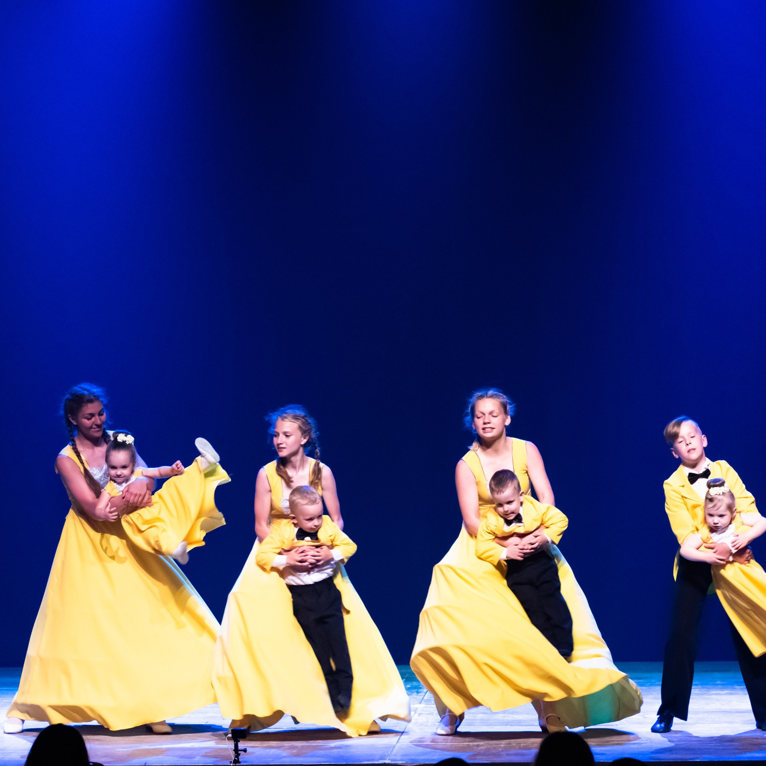 ИЮЛЬ 2019. Взгляд через объектив