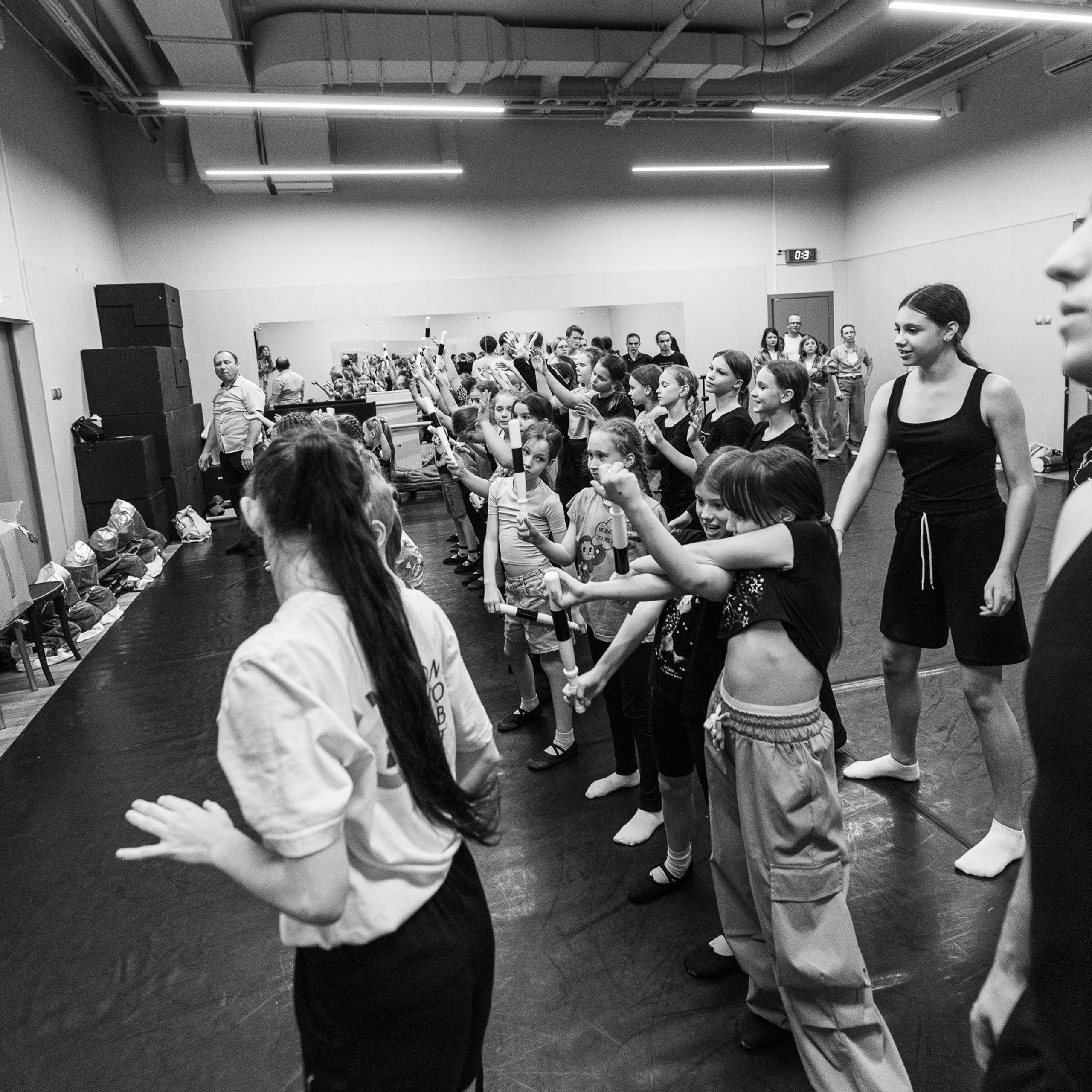 Один день до концерта, МАЙ 2025. Взгляд через объектив