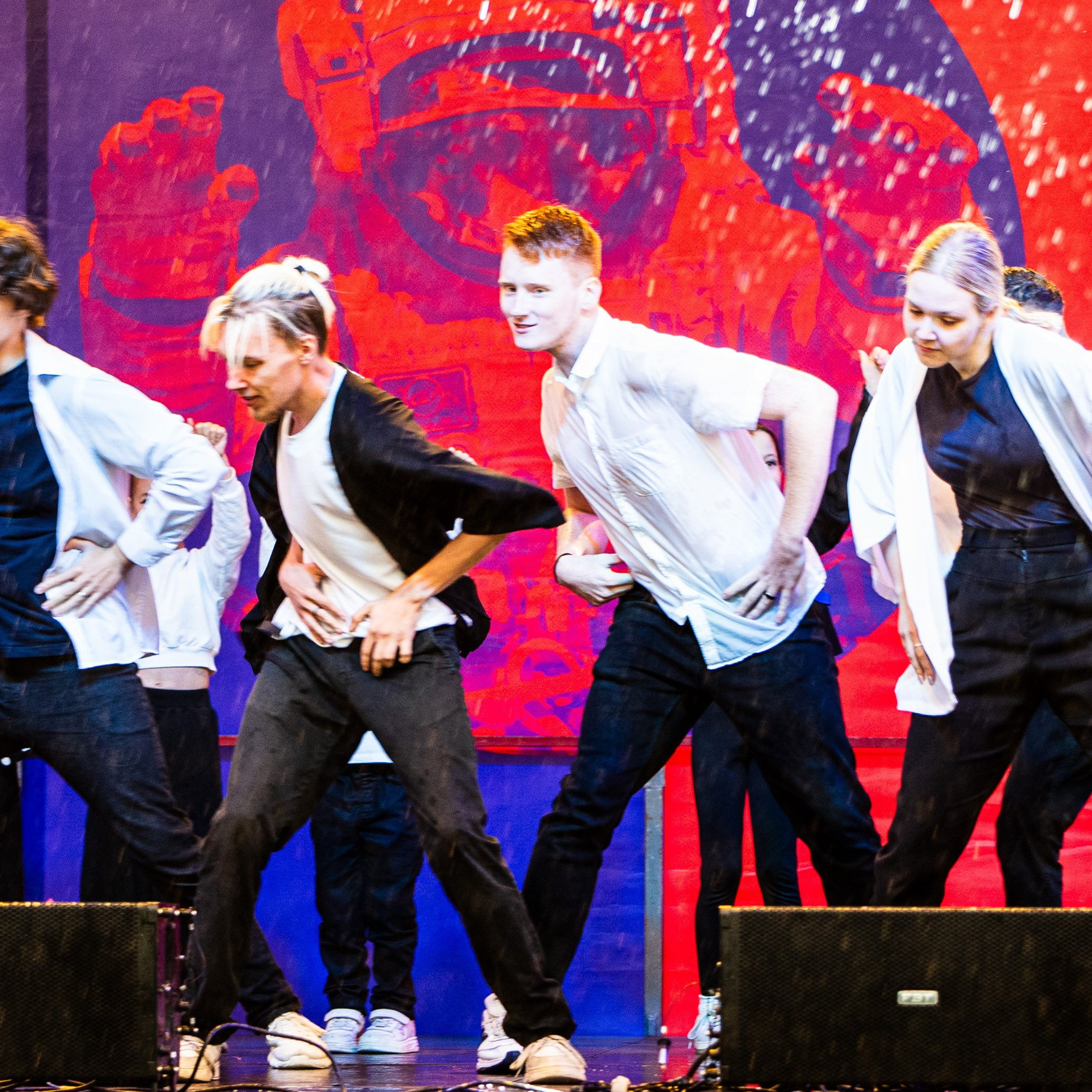 ИЮНЬ 2025 (108 МИНУТ). Взгляд через объектив