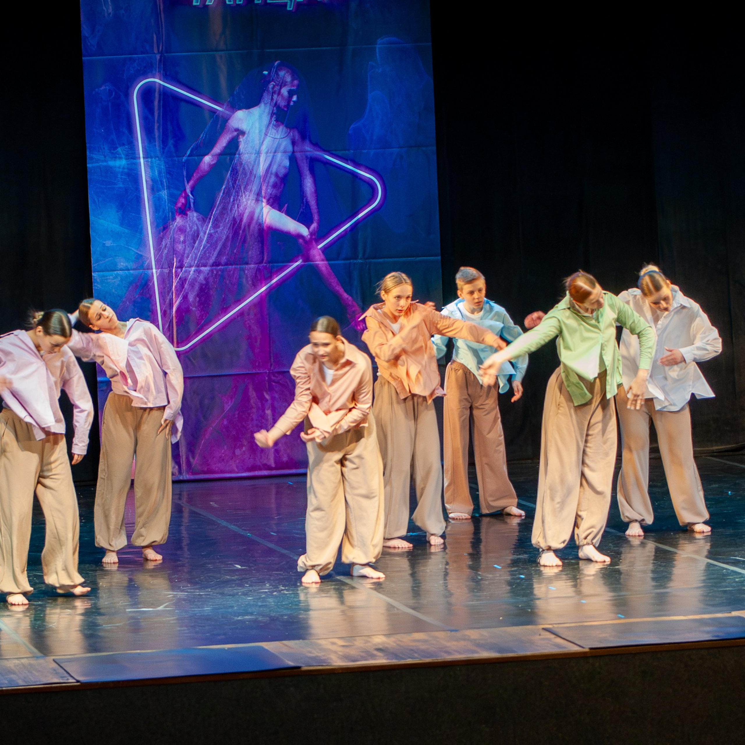 АПРЕЛЬ 2025 (Серпухов). Взгляд через объектив