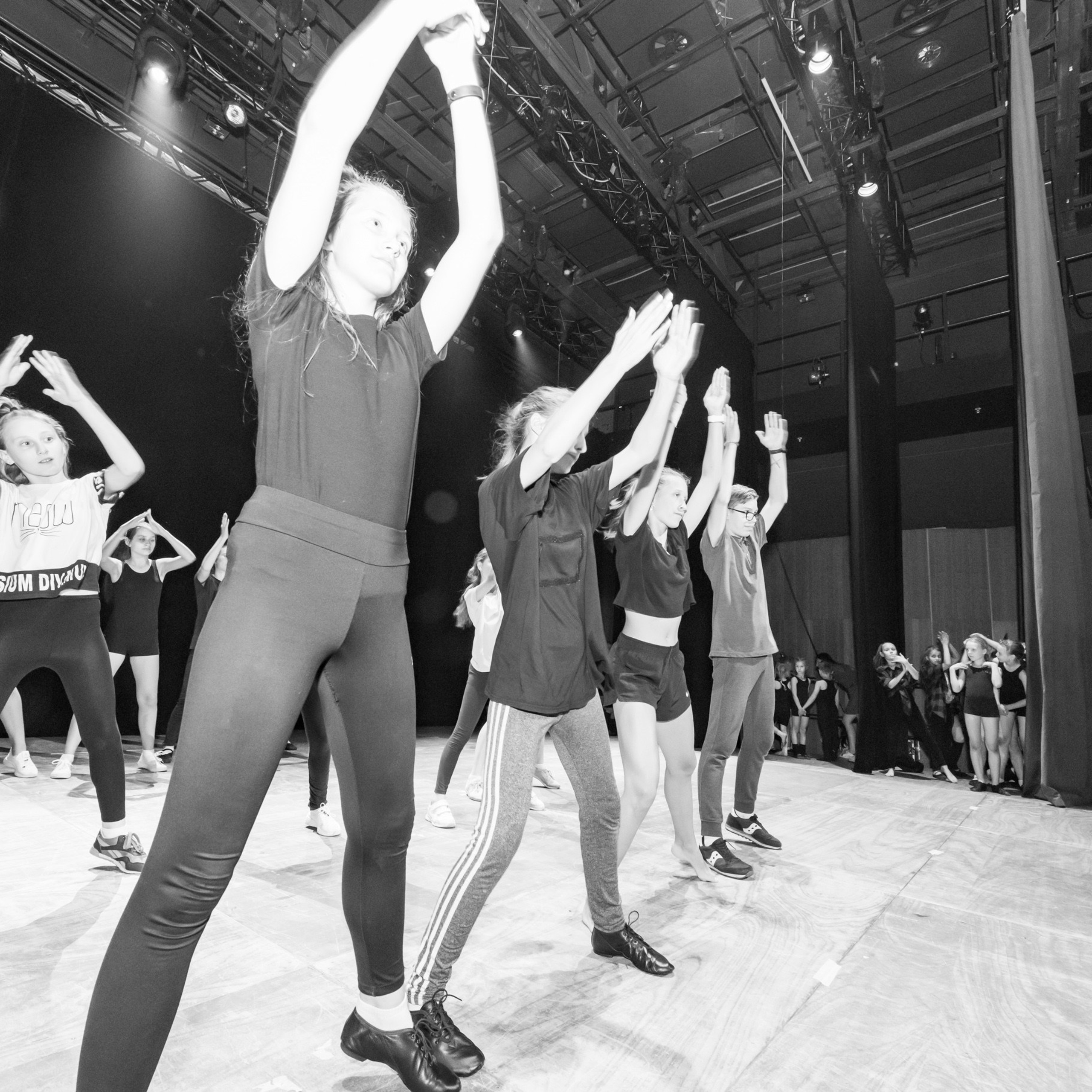 ИЮЛЬ 2019. Взгляд через объектив