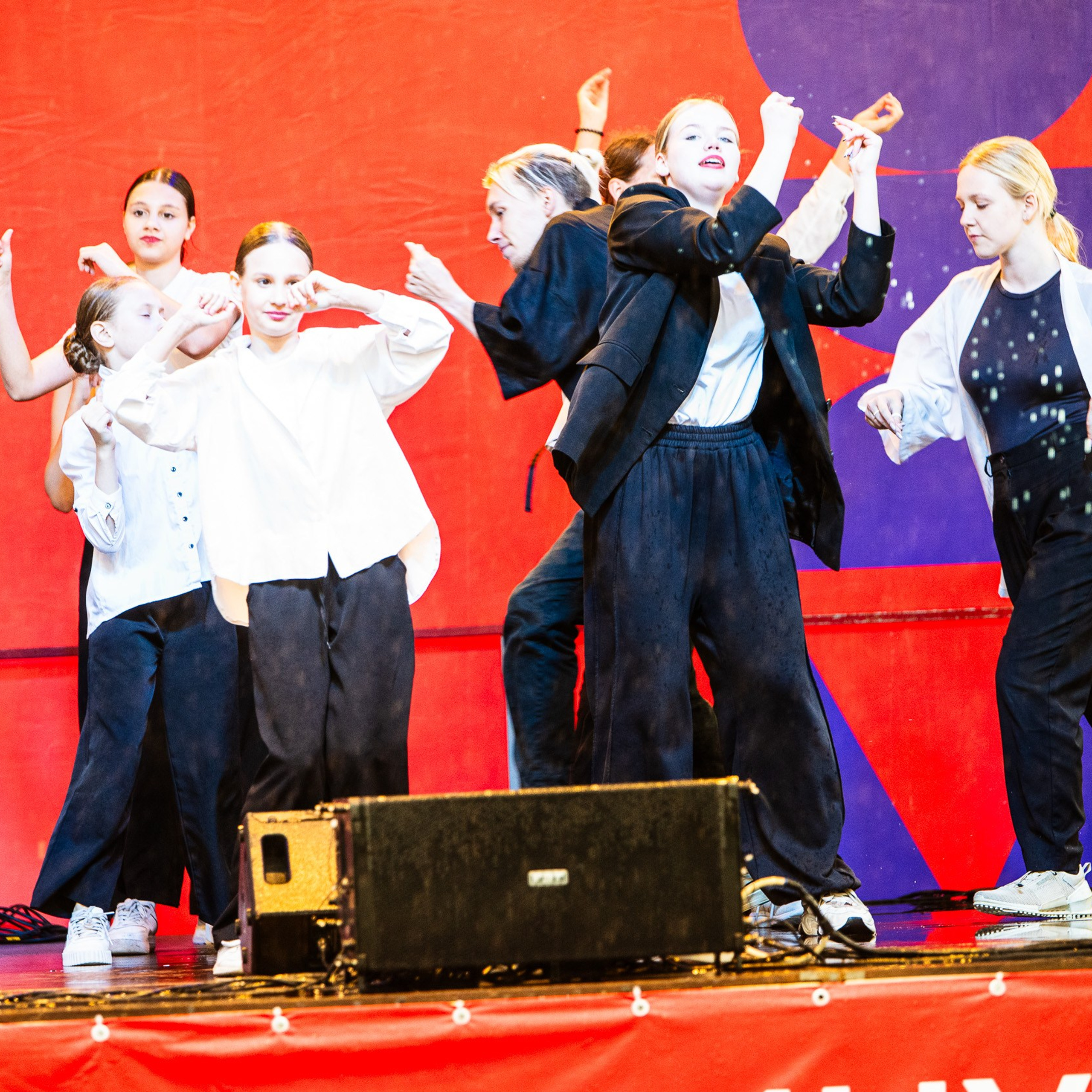 ИЮНЬ 2025 (108 МИНУТ). Взгляд через объектив