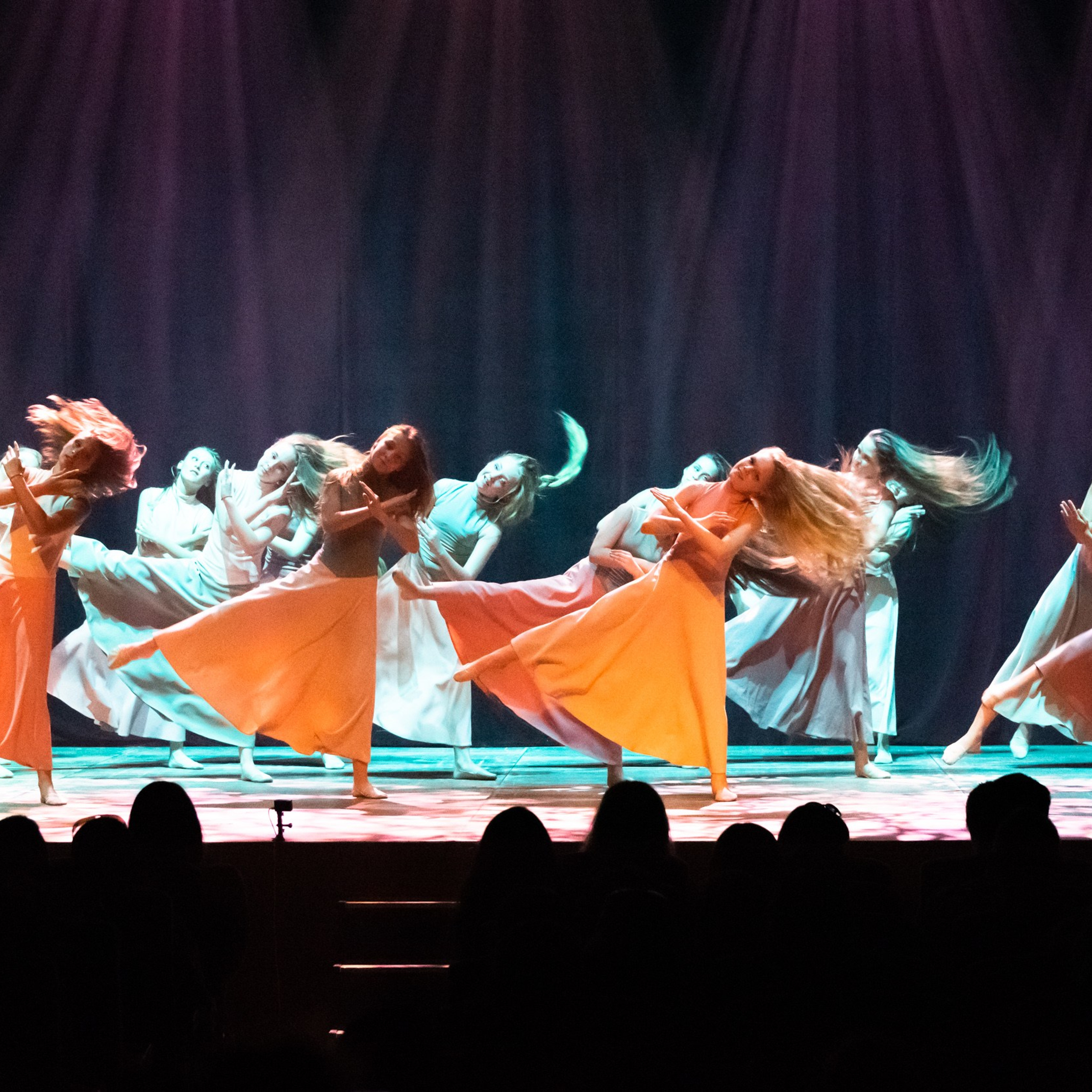 ИЮЛЬ 2019. Взгляд через объектив