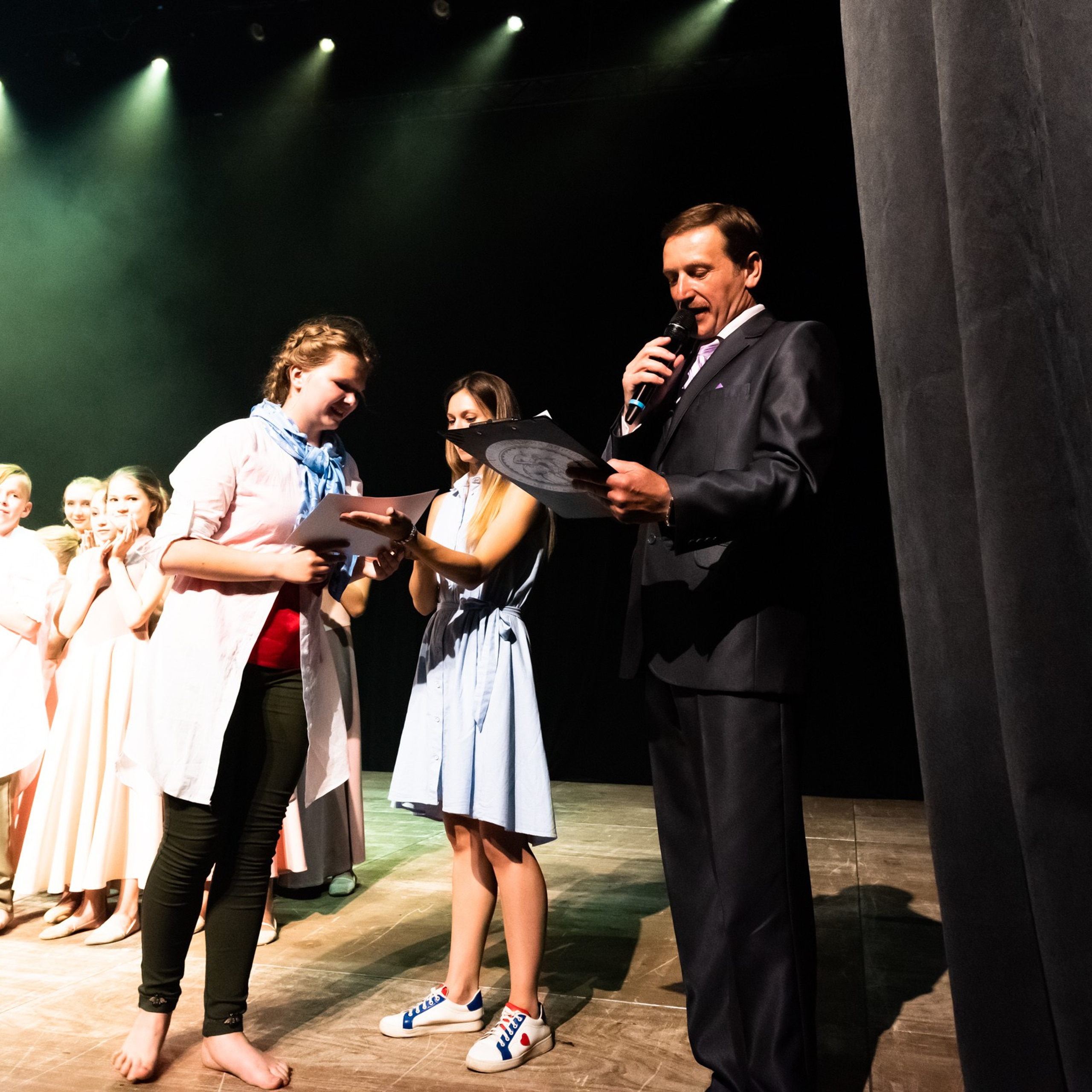 ИЮЛЬ 2019. Взгляд через объектив