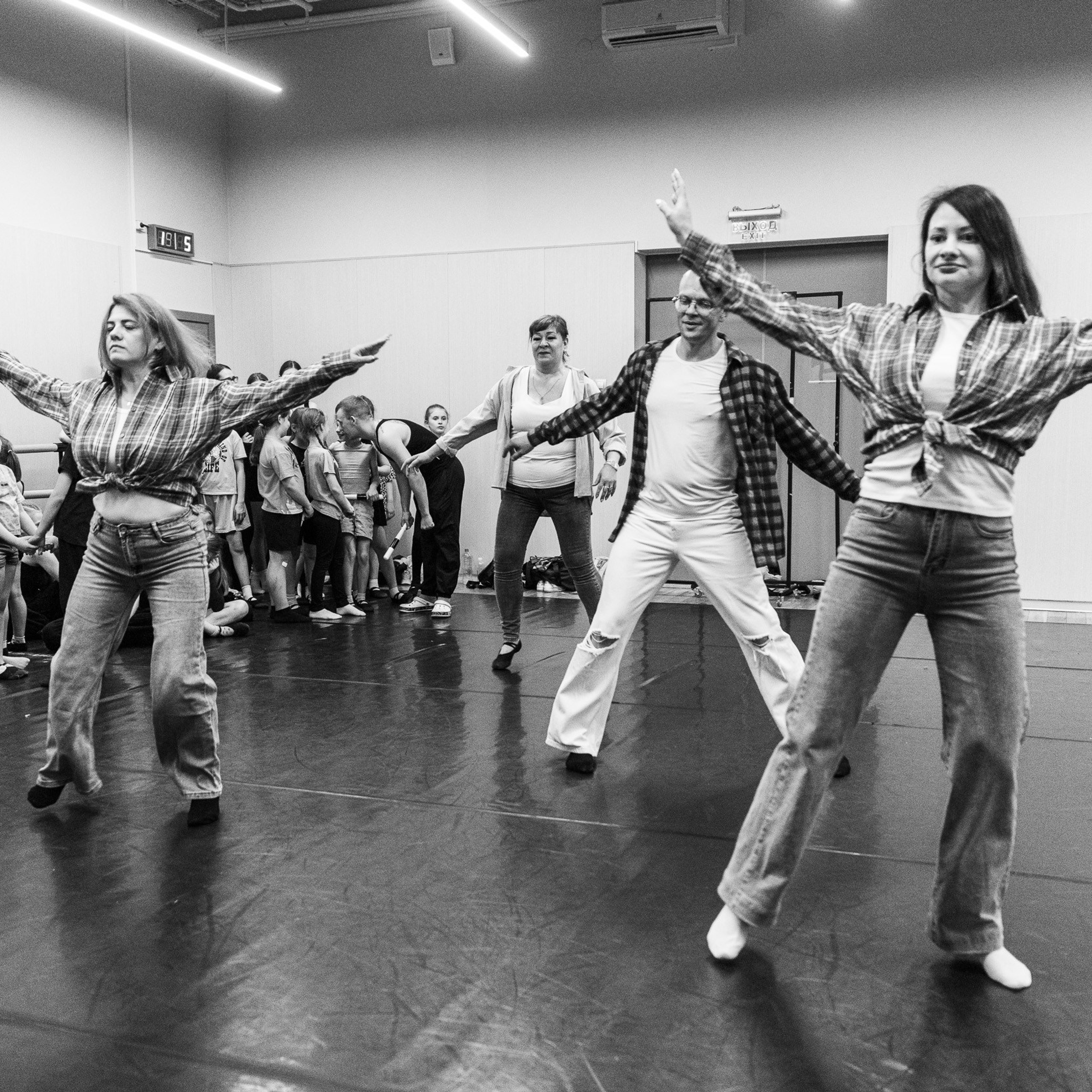 Один день до концерта, МАЙ 2025. Взгляд через объектив