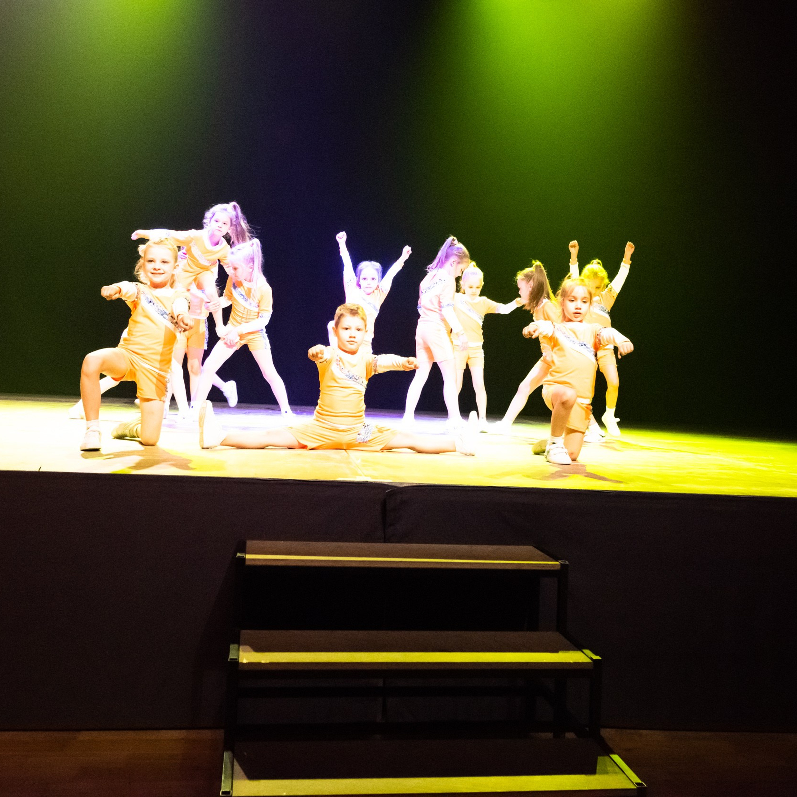 ИЮЛЬ 2019. Взгляд через объектив