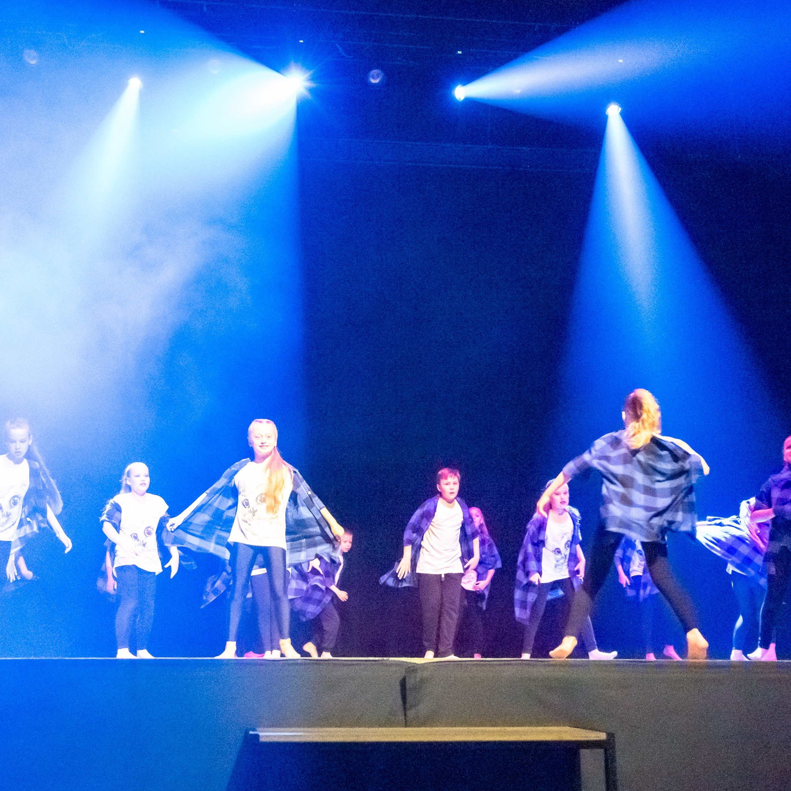 ИЮЛЬ 2019. Взгляд через объектив