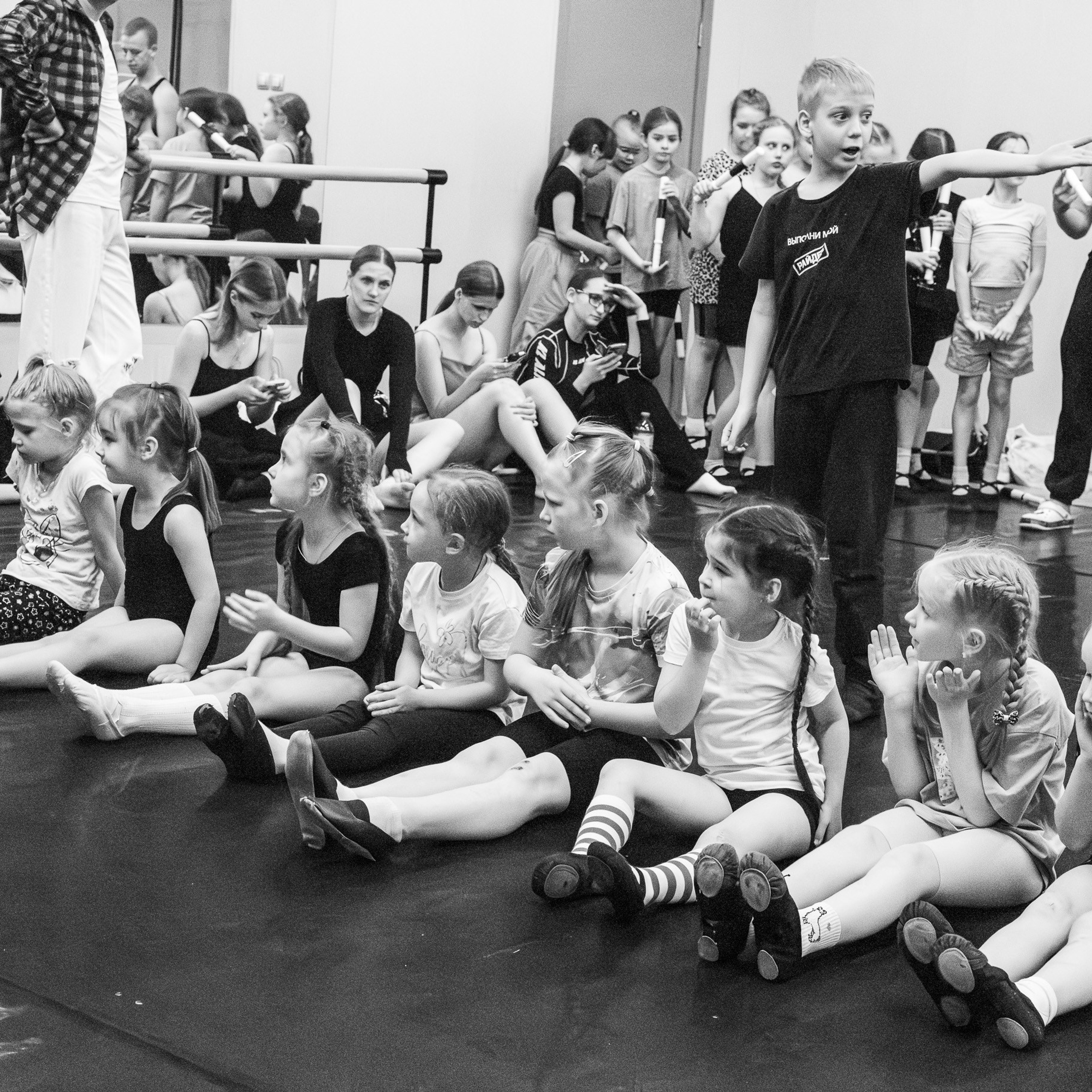 Один день до концерта, МАЙ 2025. Взгляд через объектив