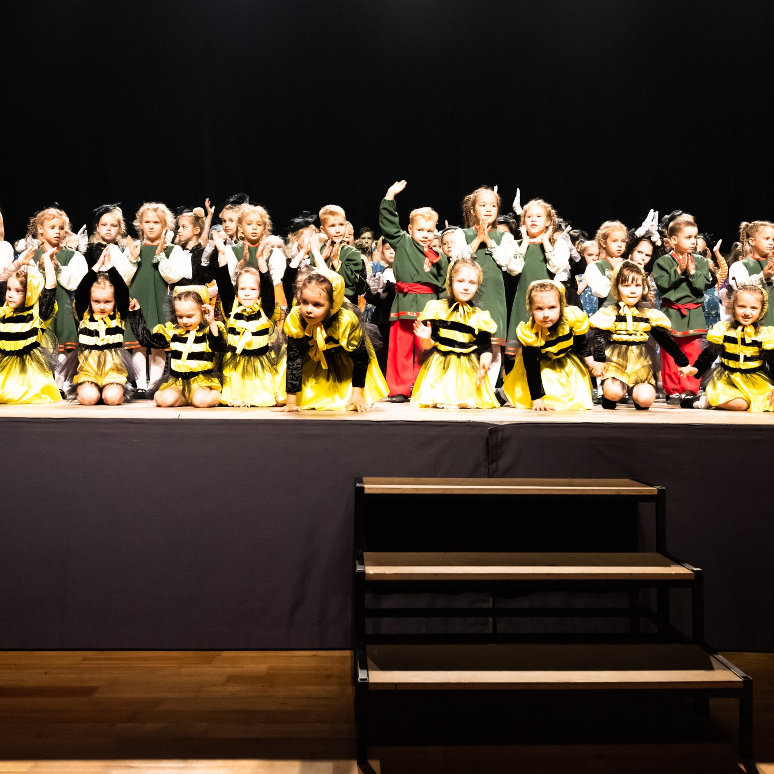 ИЮЛЬ 2019. Взгляд через объектив