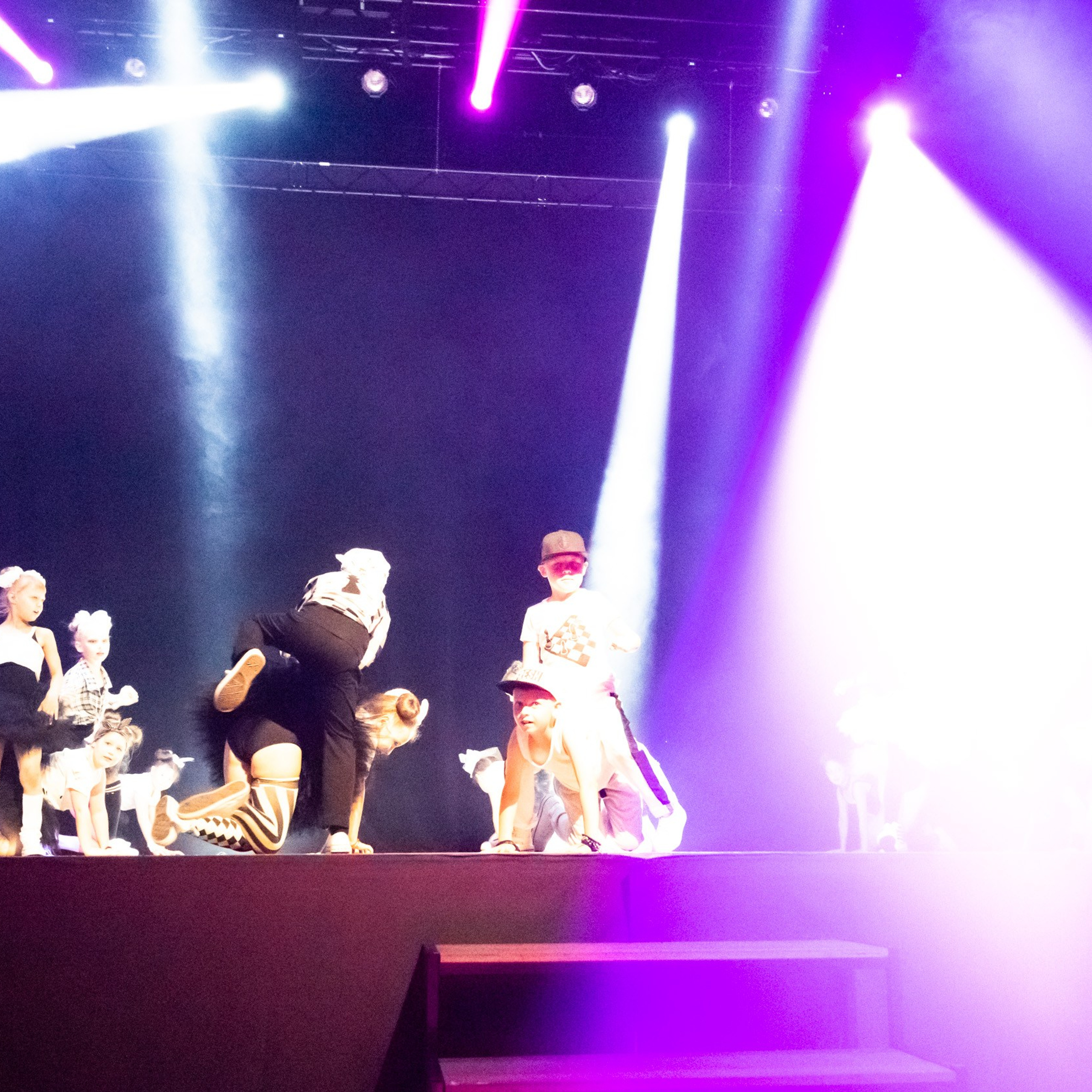 ИЮЛЬ 2019. Взгляд через объектив