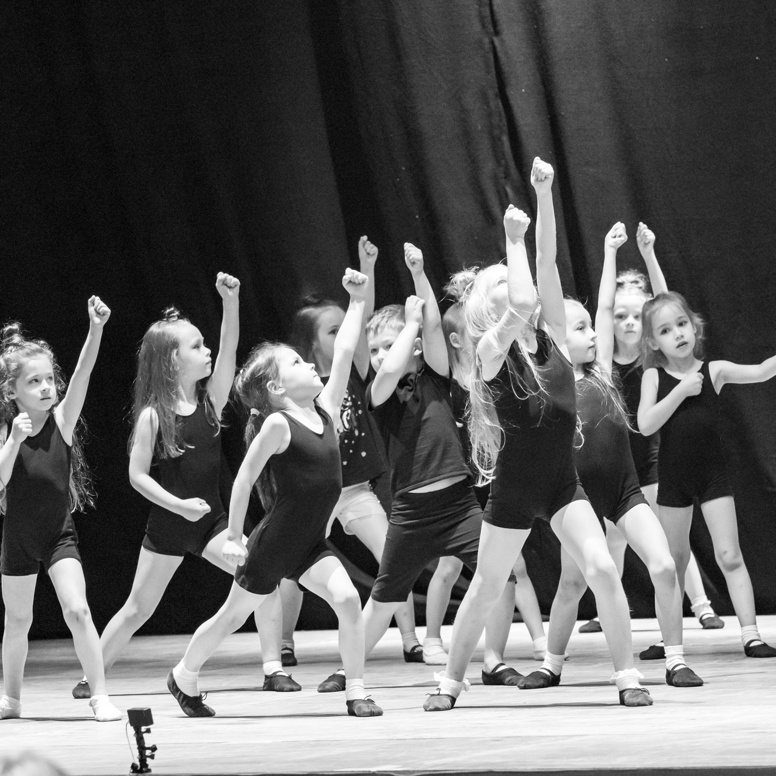 ИЮЛЬ 2019. Взгляд через объектив