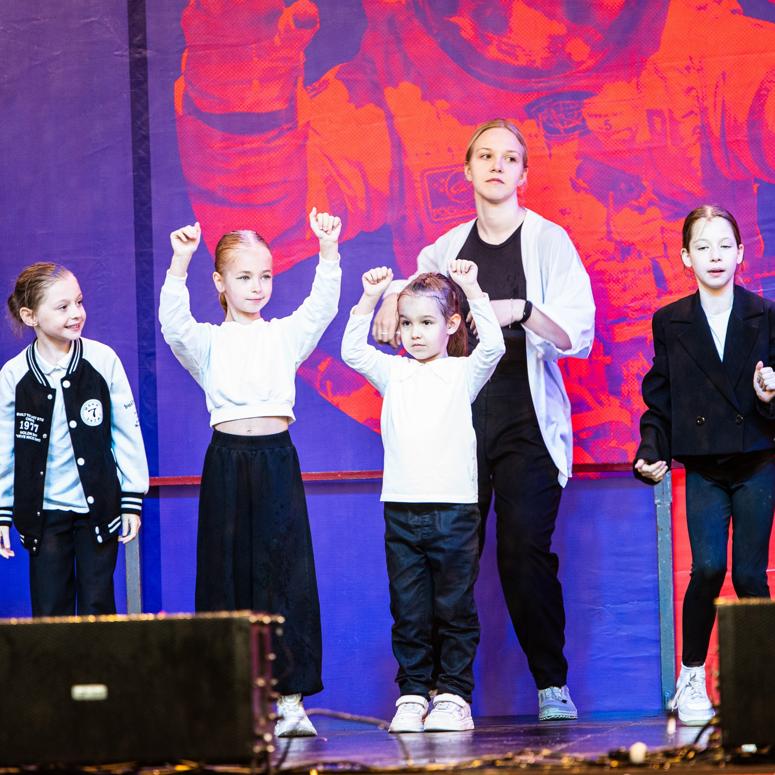 ИЮНЬ 2025 (108 МИНУТ). Взгляд через объектив