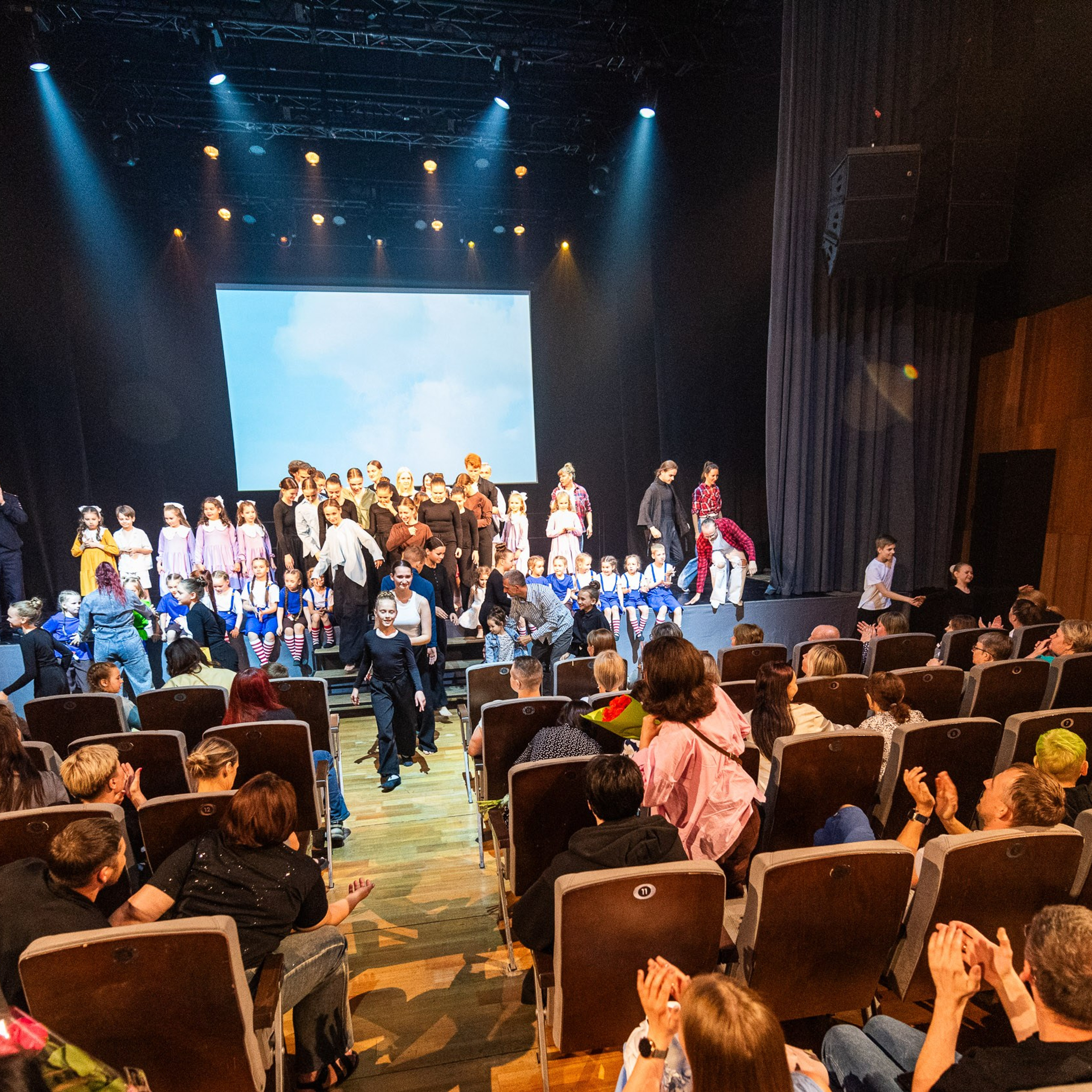 30 мая 2025. Взгляд через объектив