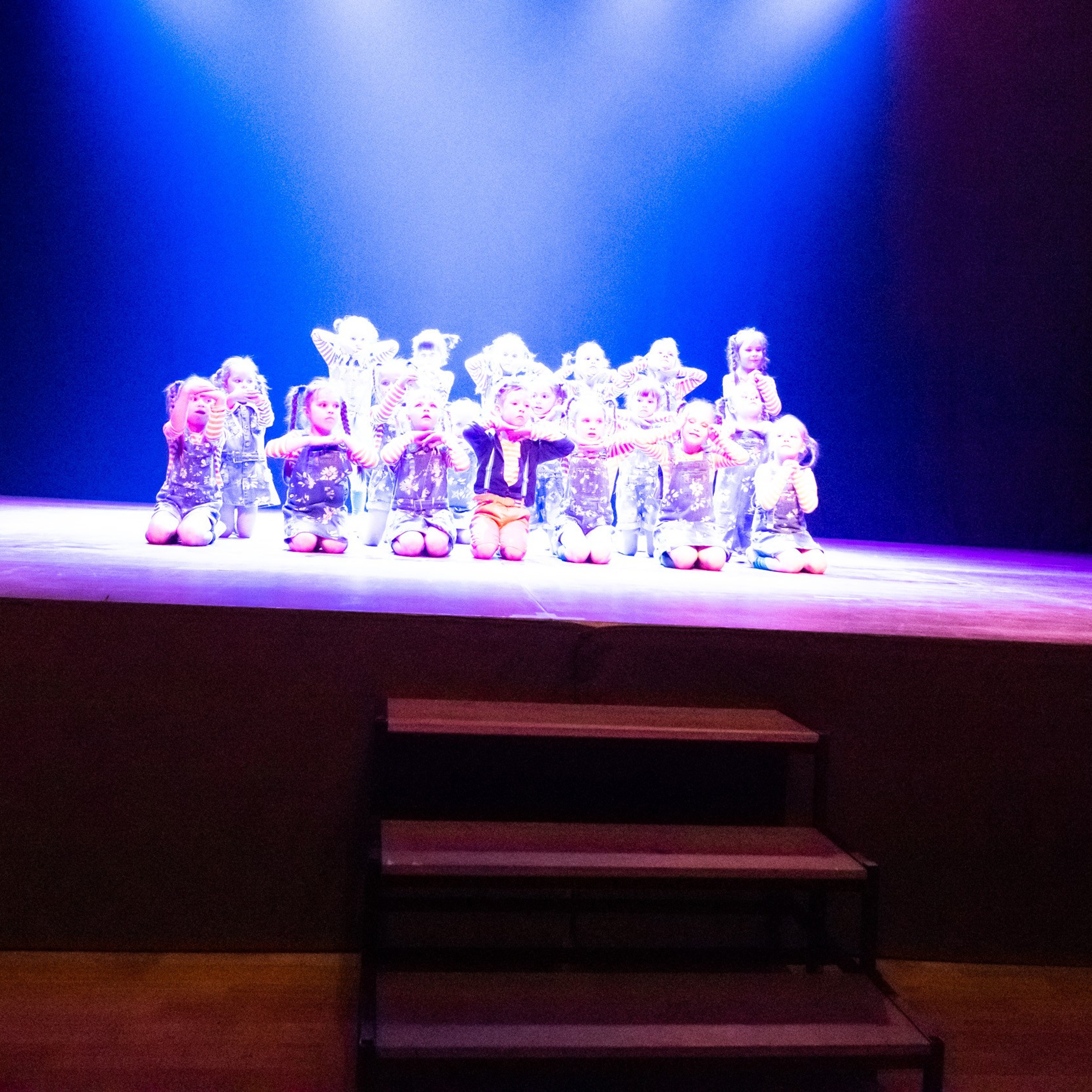 ИЮЛЬ 2019. Взгляд через объектив