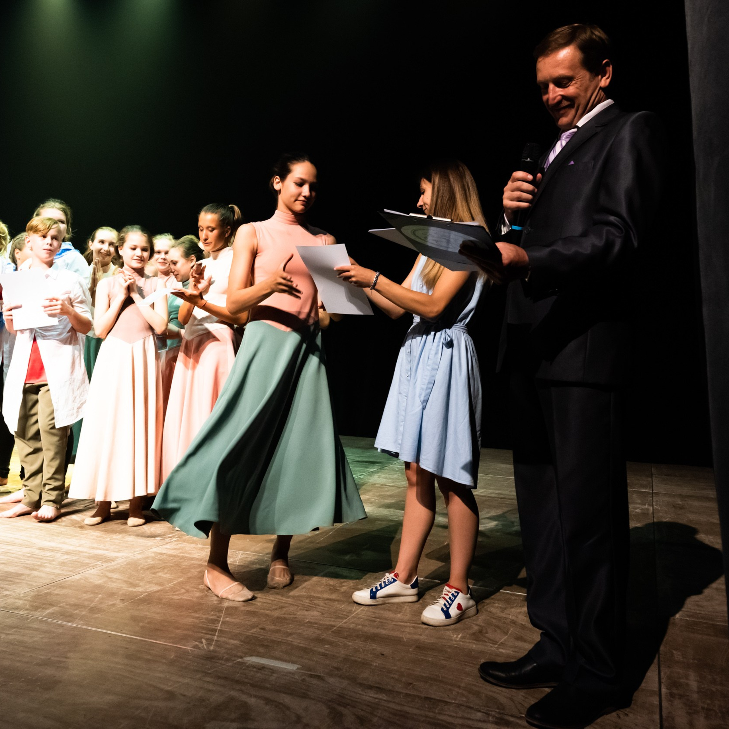 ИЮЛЬ 2019. Взгляд через объектив