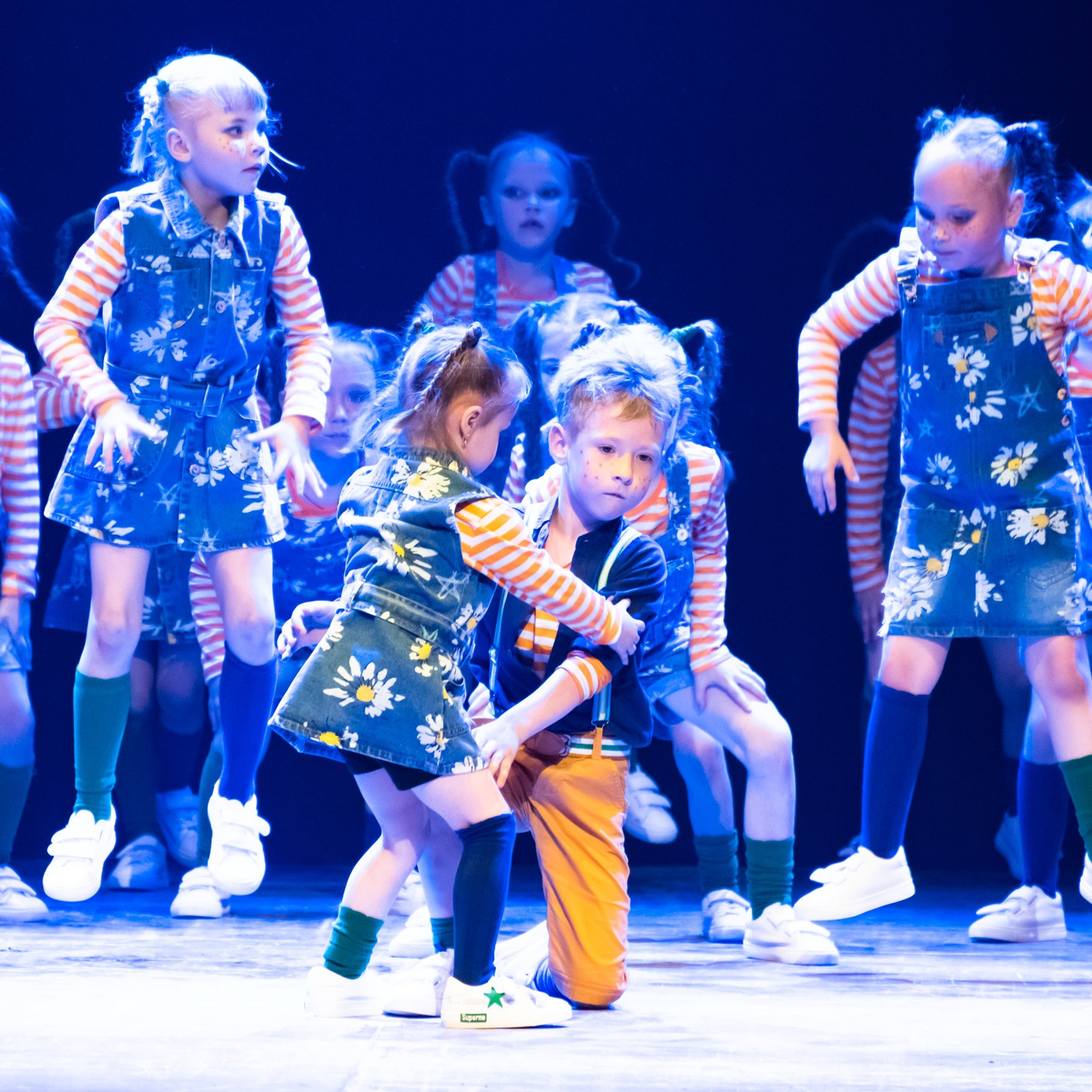 ИЮЛЬ 2019. Взгляд через объектив