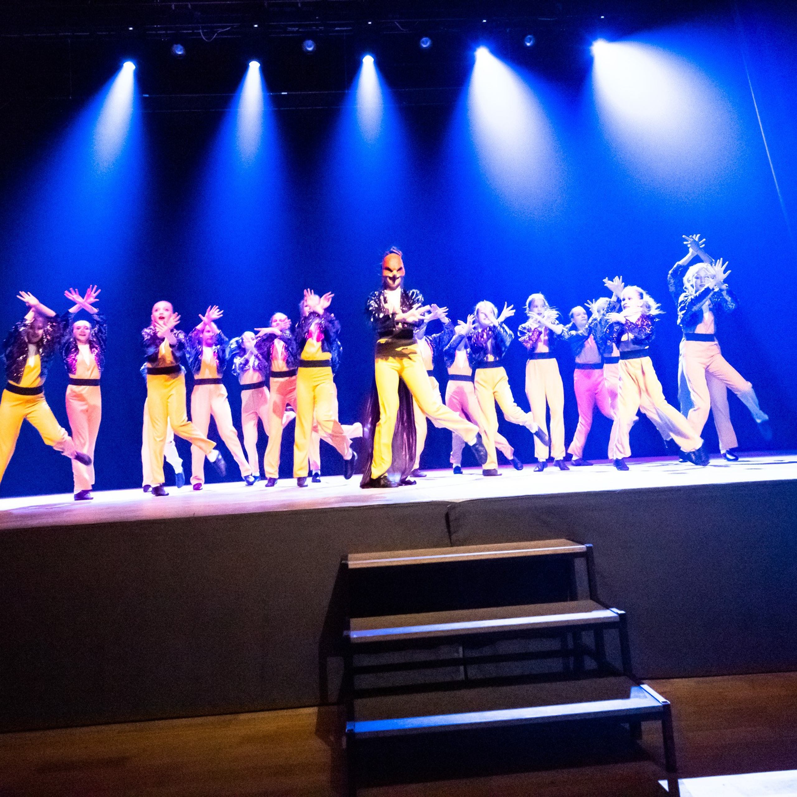 ИЮЛЬ 2019. Взгляд через объектив