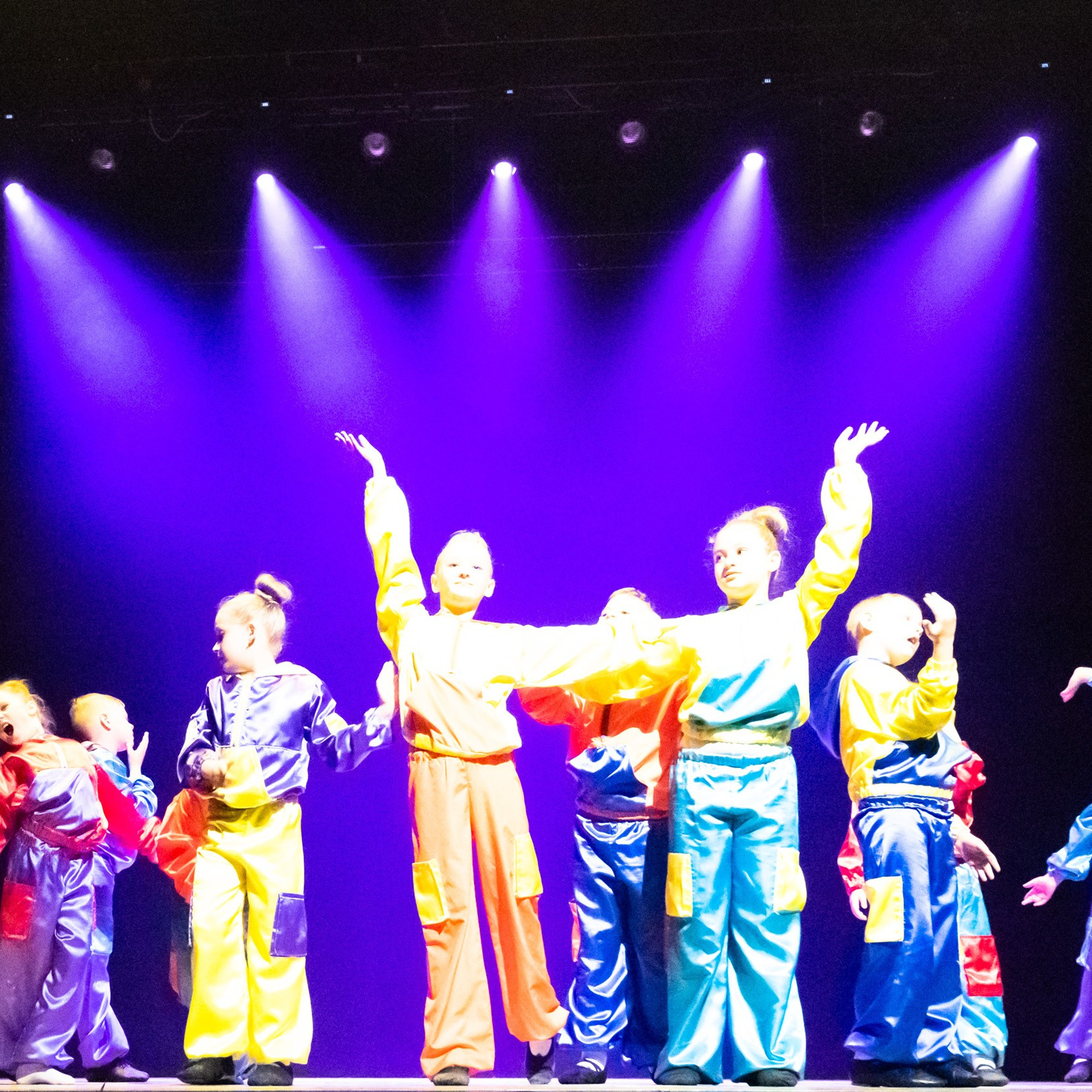 ИЮЛЬ 2019. Взгляд через объектив