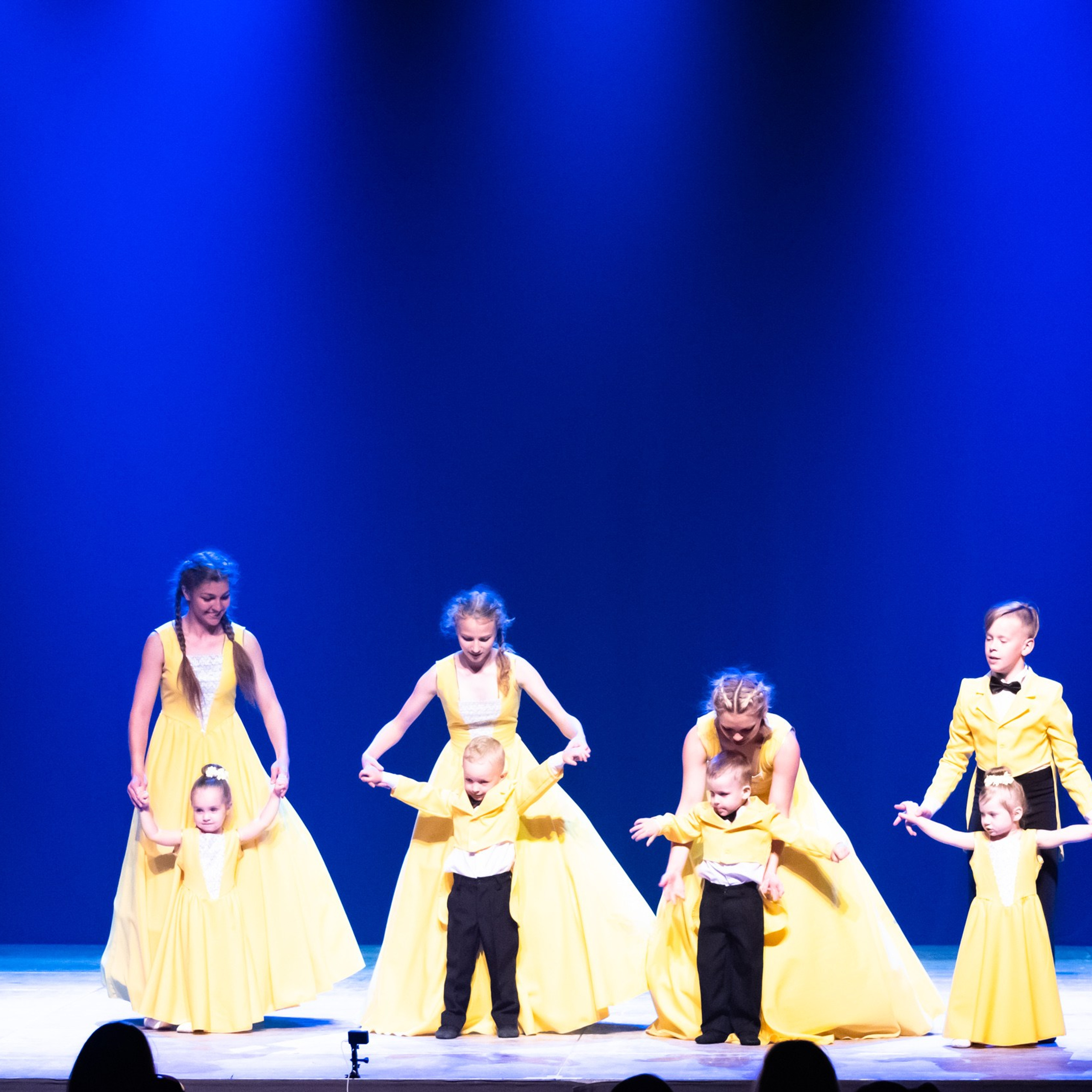 ИЮЛЬ 2019. Взгляд через объектив