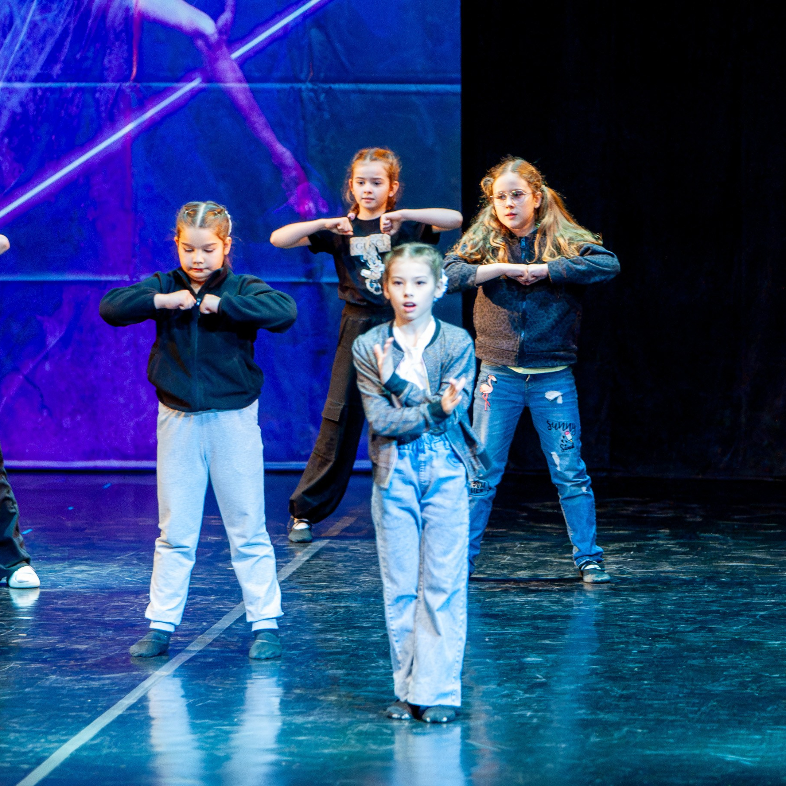 АПРЕЛЬ 2025 (Серпухов). Взгляд через объектив