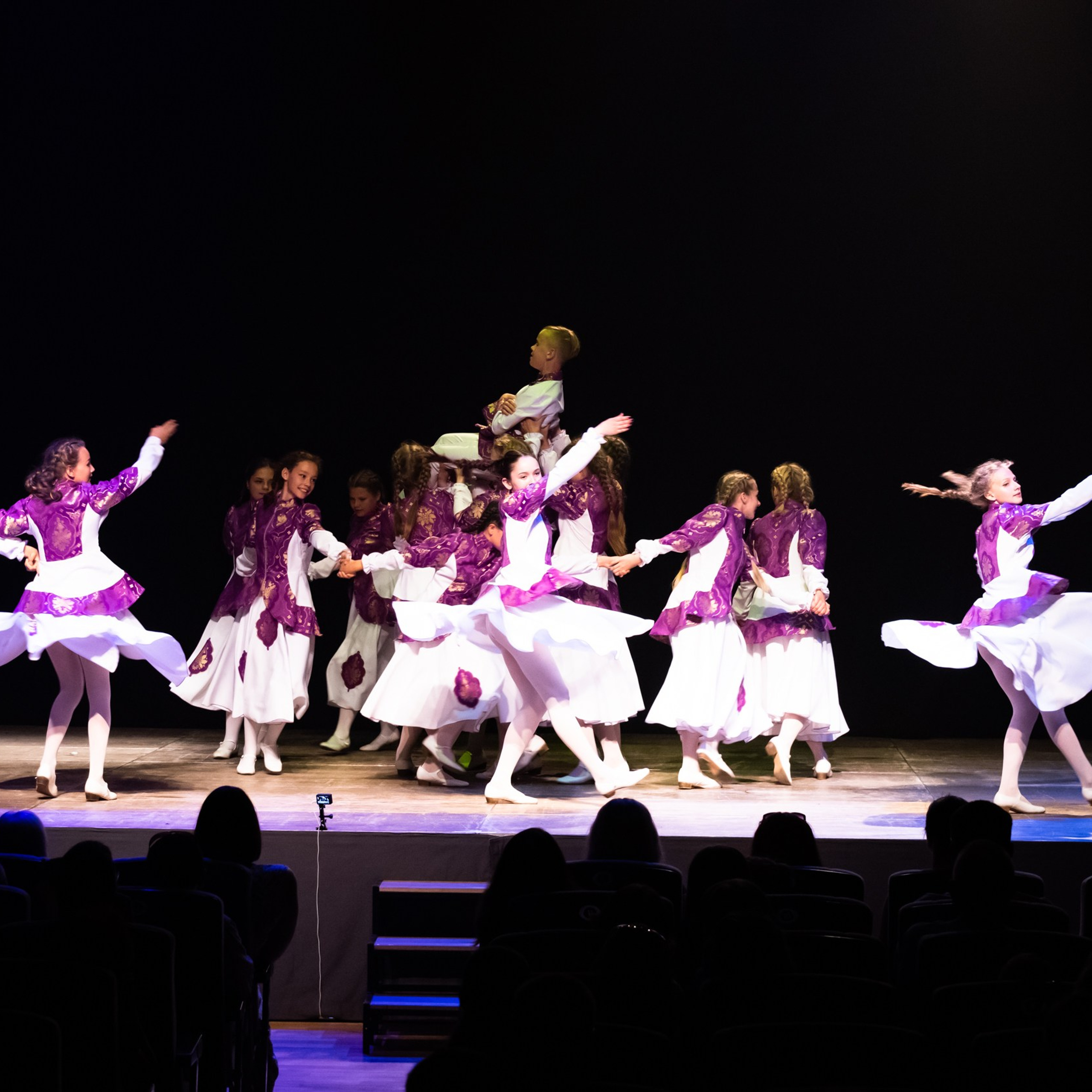 ИЮЛЬ 2019. Взгляд через объектив