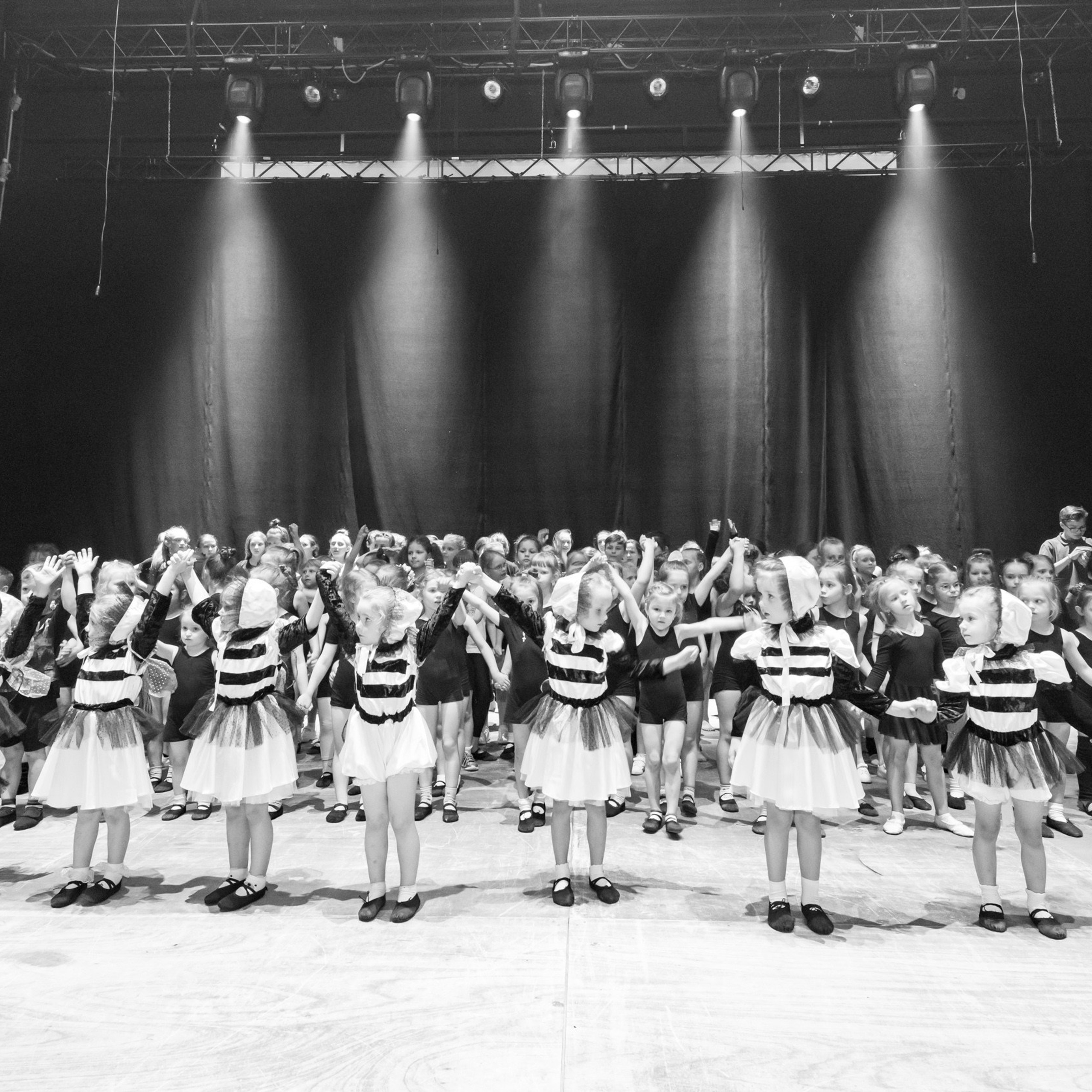 ИЮЛЬ 2019. Взгляд через объектив