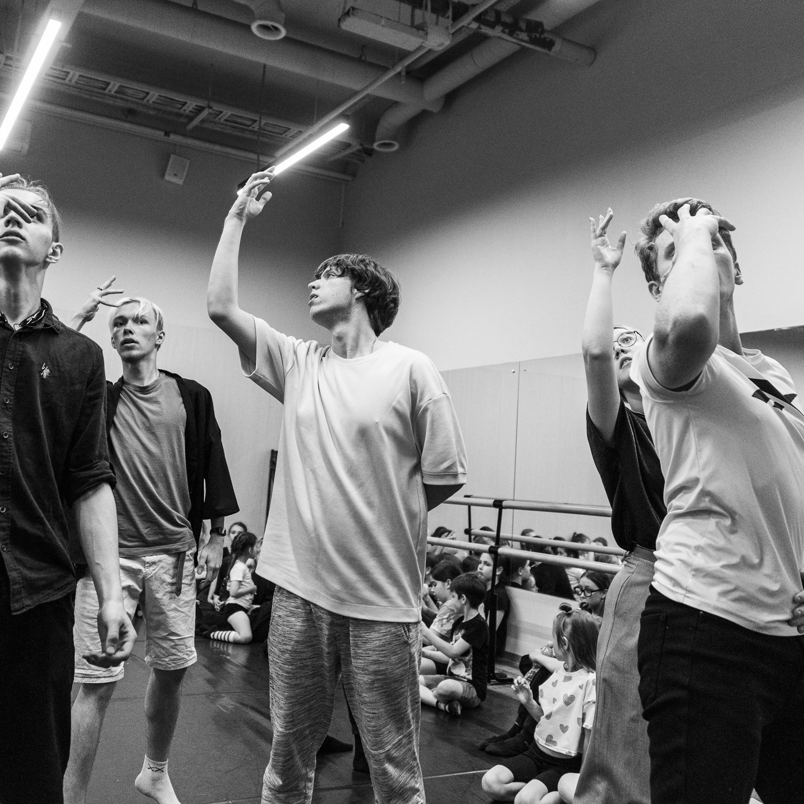 Один день до концерта, МАЙ 2025. Взгляд через объектив