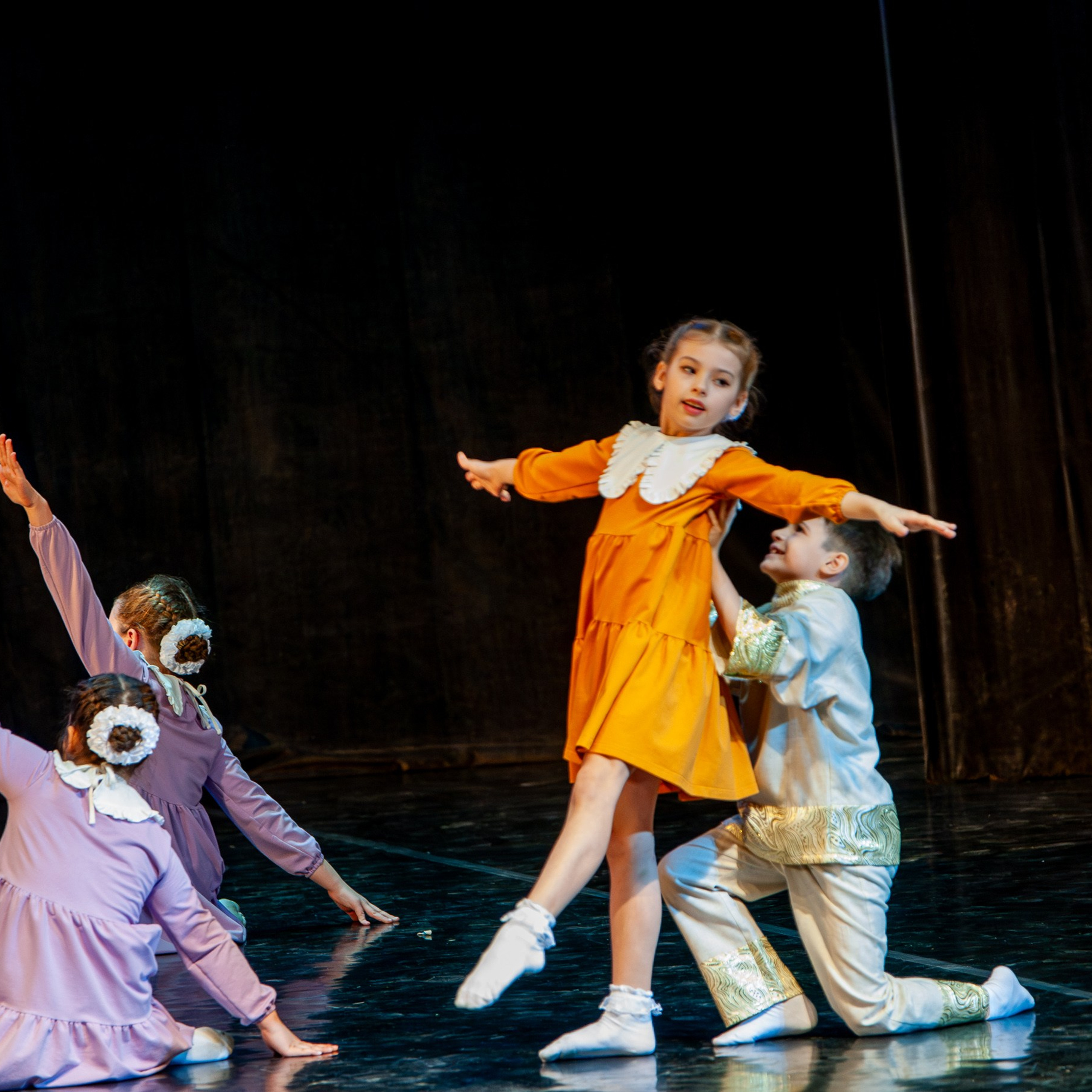 АПРЕЛЬ 2025 (Серпухов). Взгляд через объектив