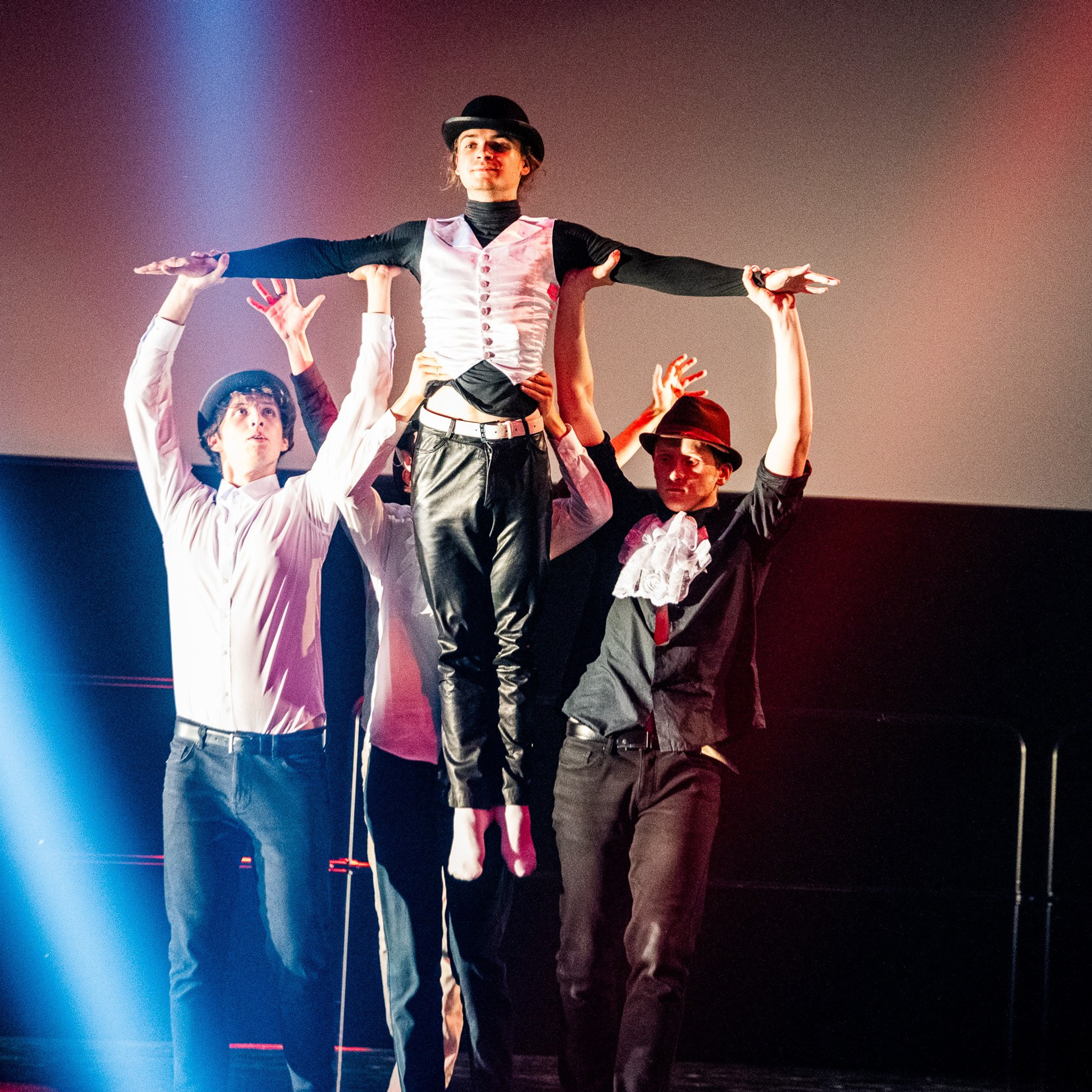 30 мая 2025. Взгляд через объектив