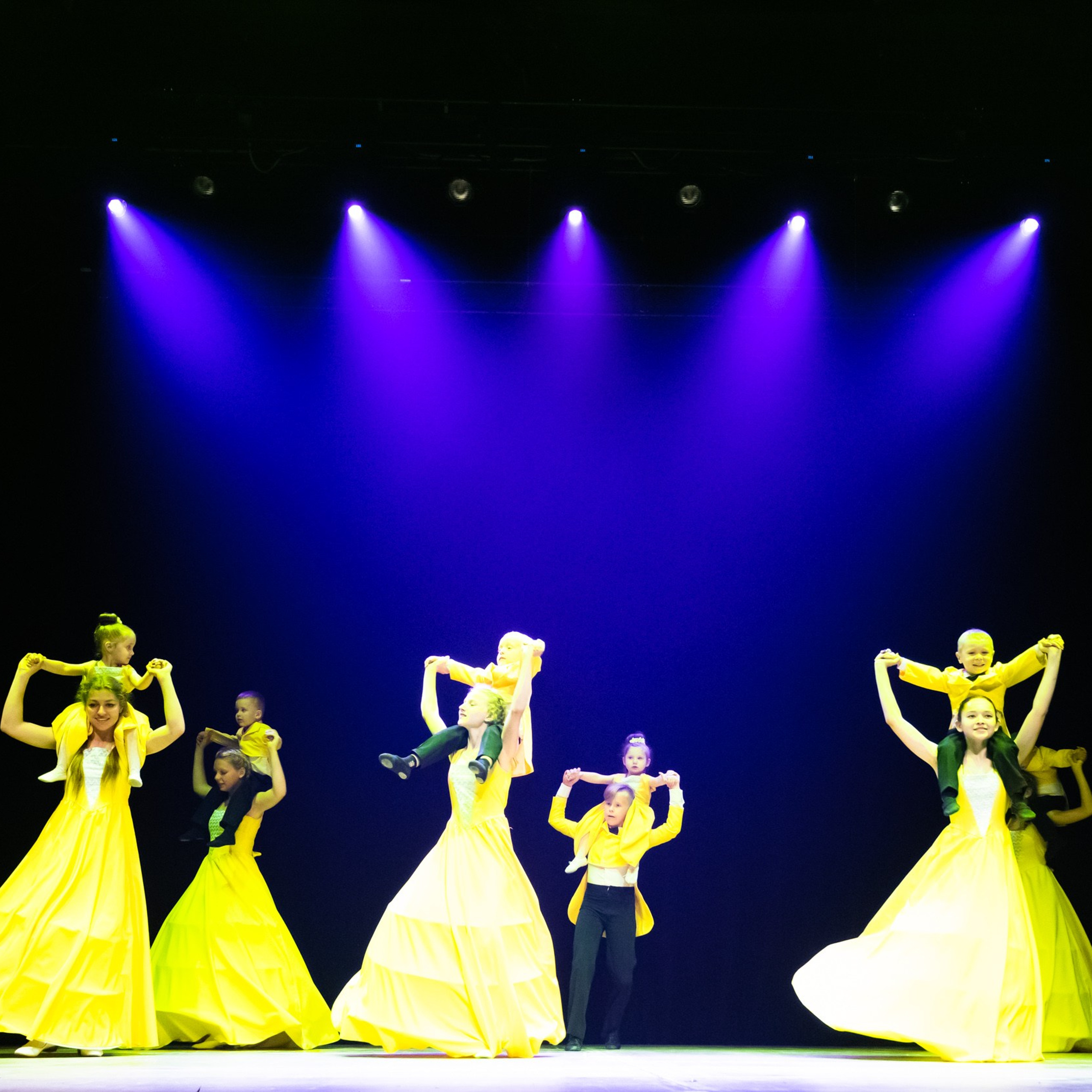 ИЮЛЬ 2019. Взгляд через объектив