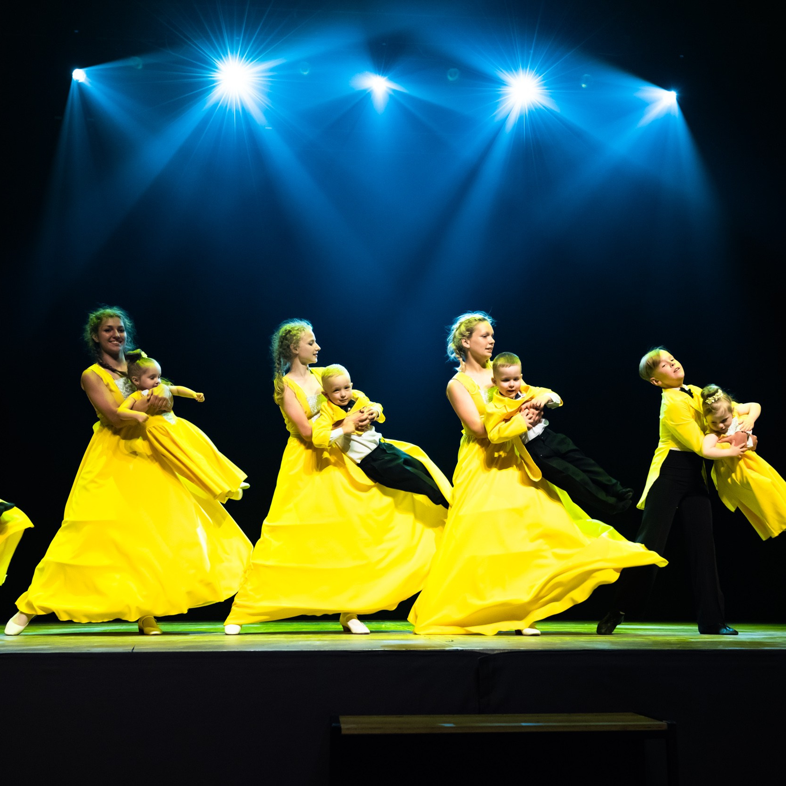 ИЮЛЬ 2019. Взгляд через объектив