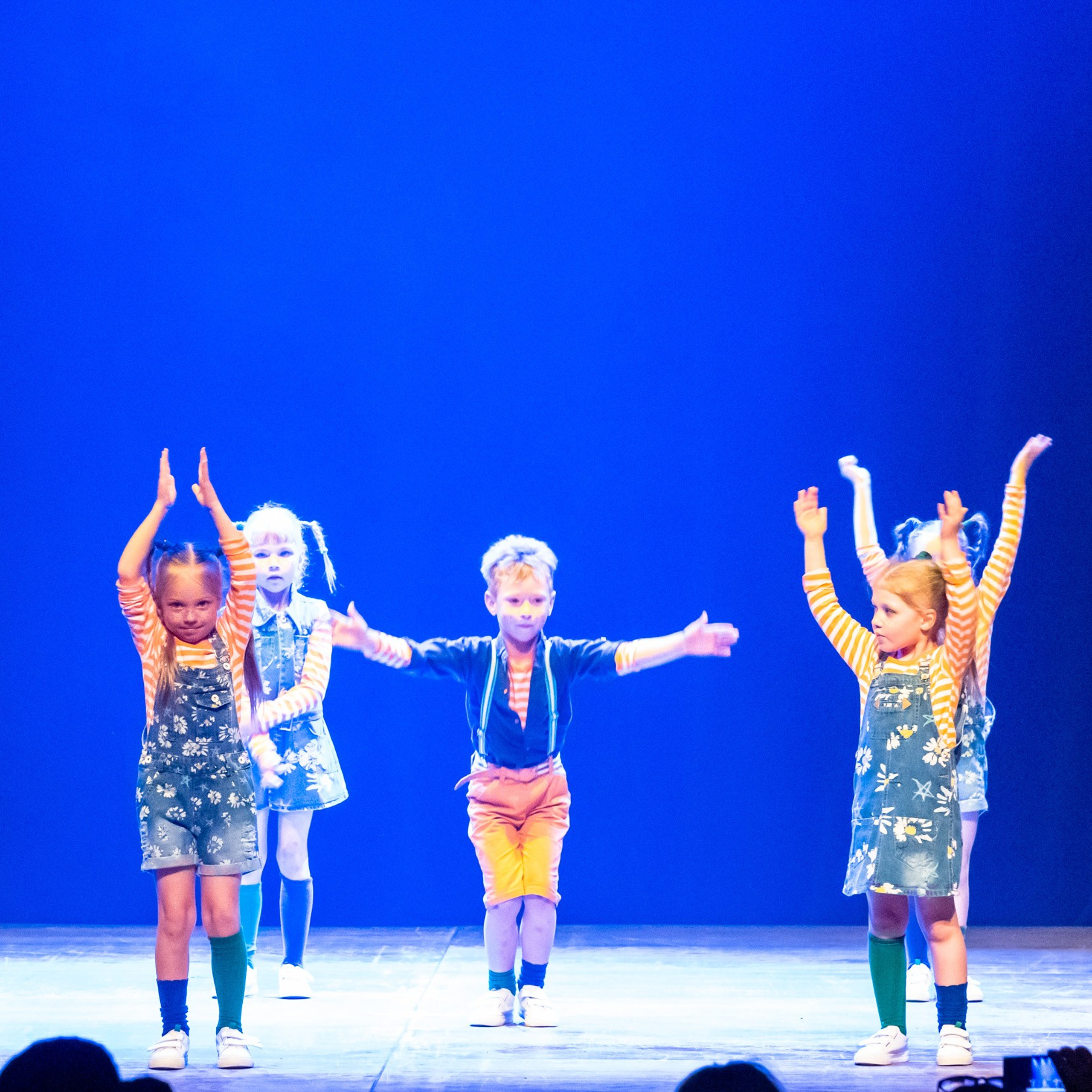 ИЮЛЬ 2019. Взгляд через объектив