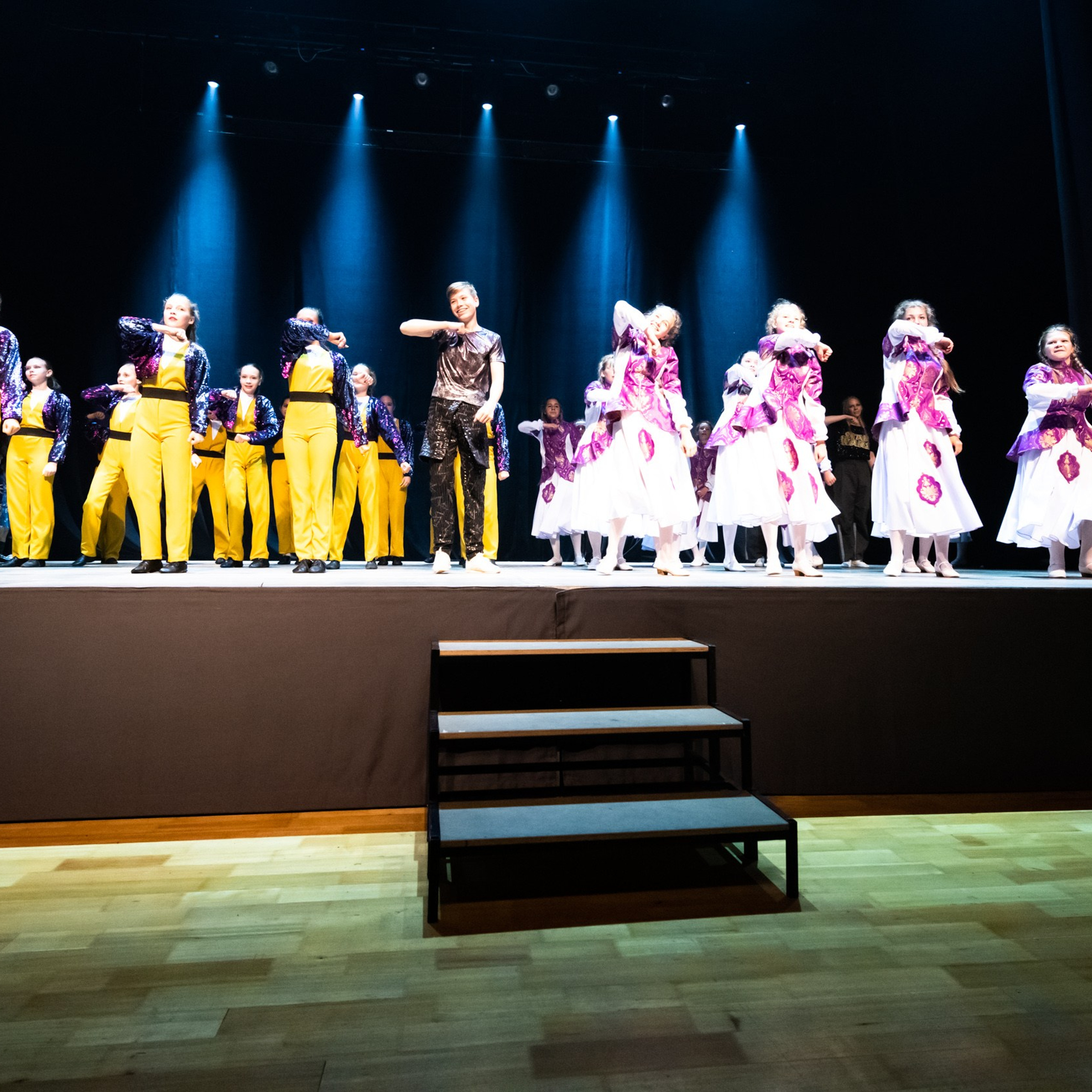 ИЮЛЬ 2019. Взгляд через объектив