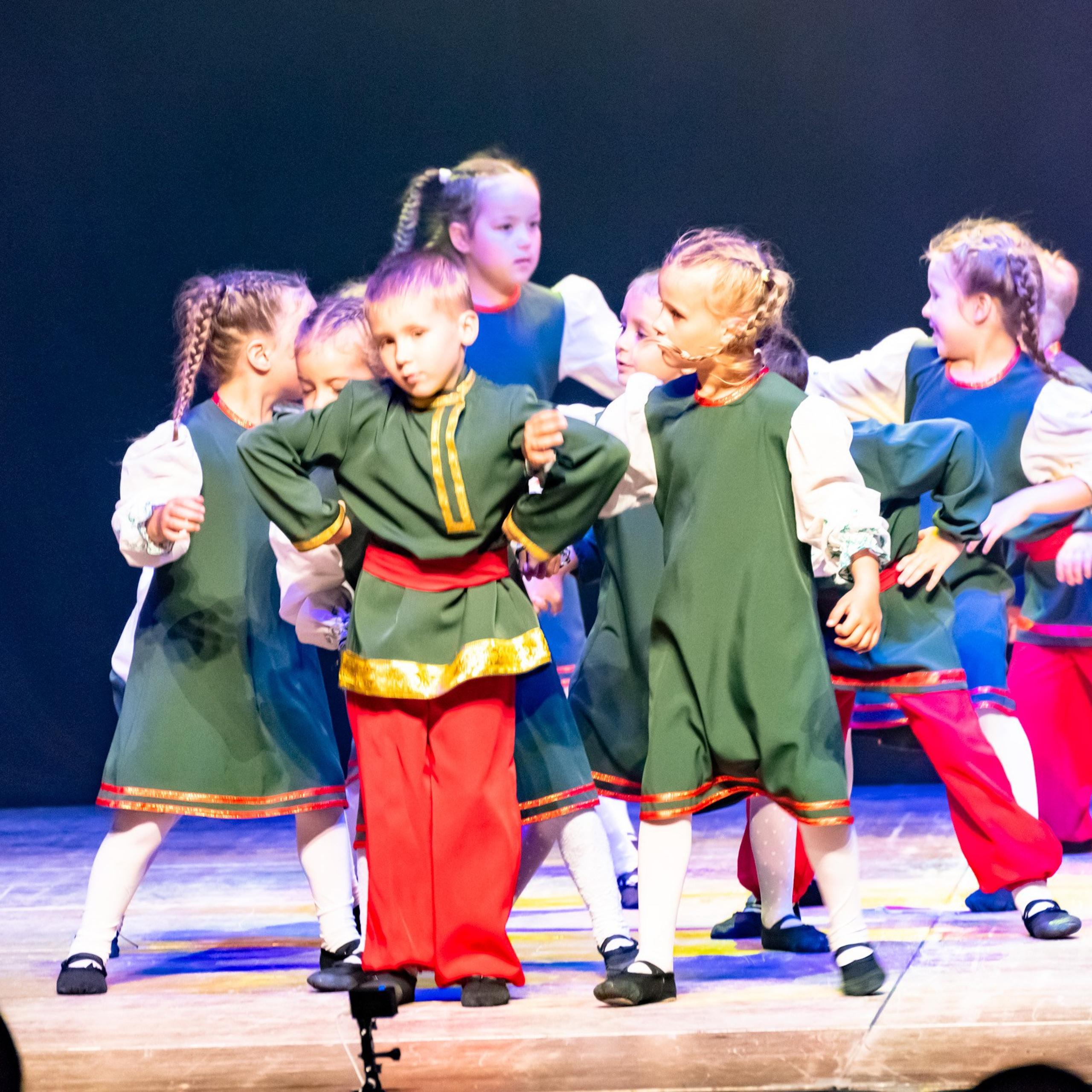 ИЮЛЬ 2019. Взгляд через объектив