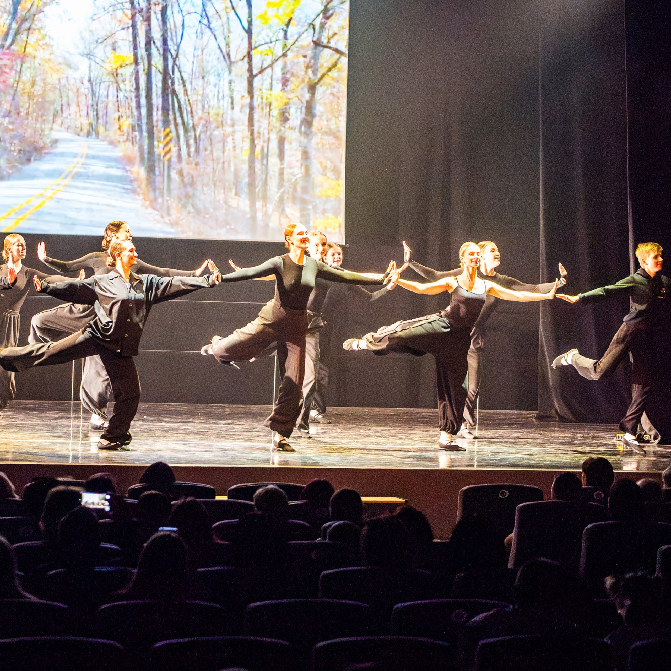 30 мая 2025. Взгляд через объектив