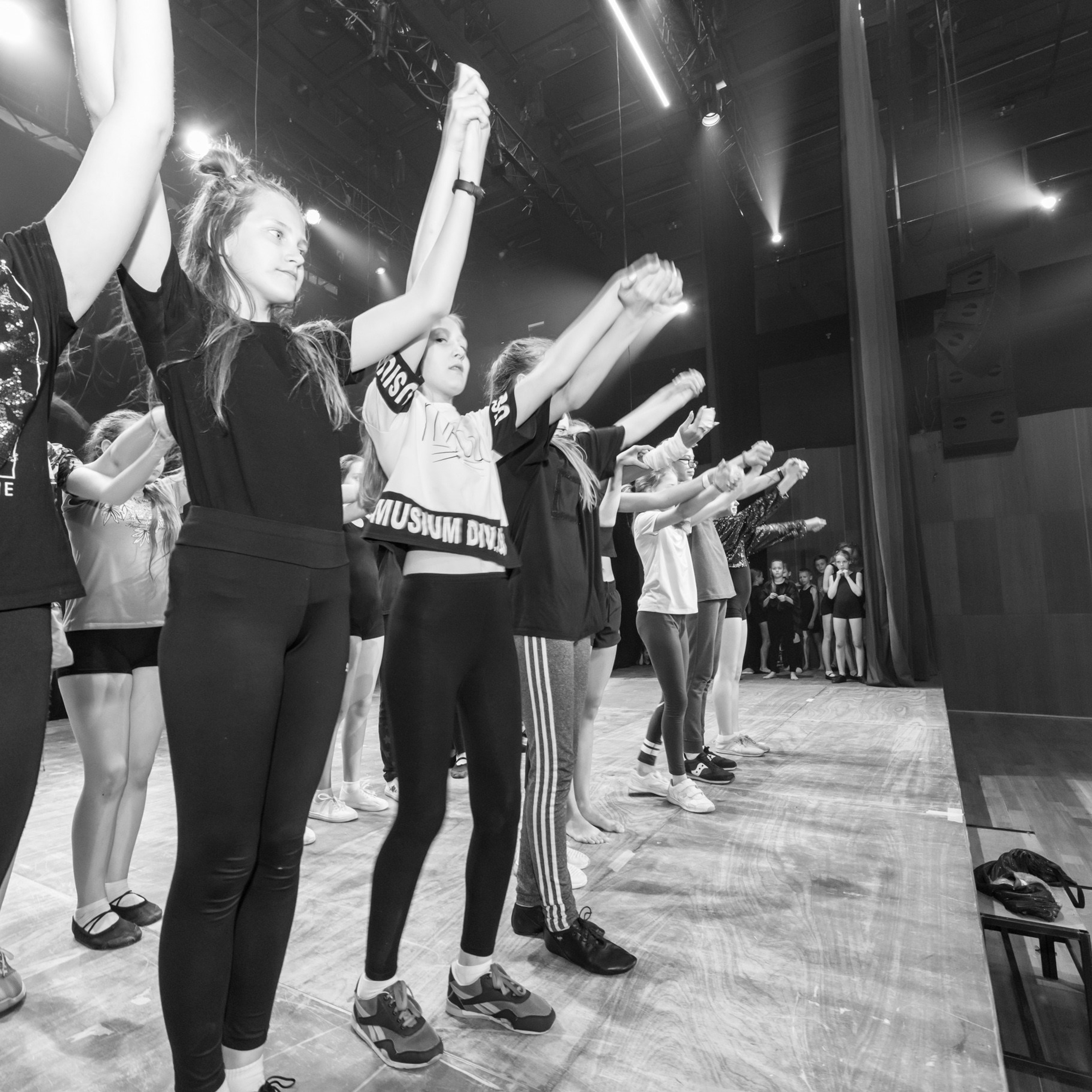 ИЮЛЬ 2019. Взгляд через объектив