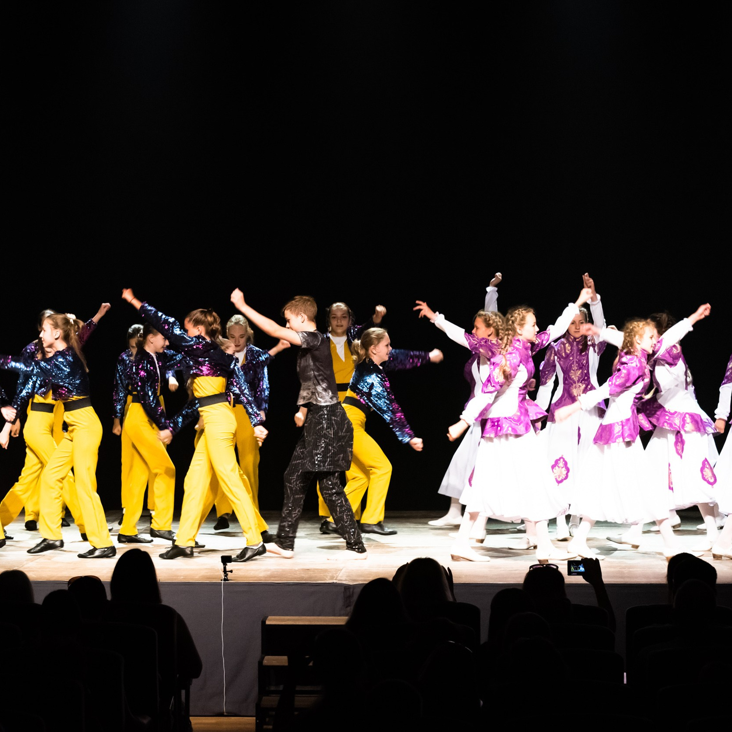 ИЮЛЬ 2019. Взгляд через объектив