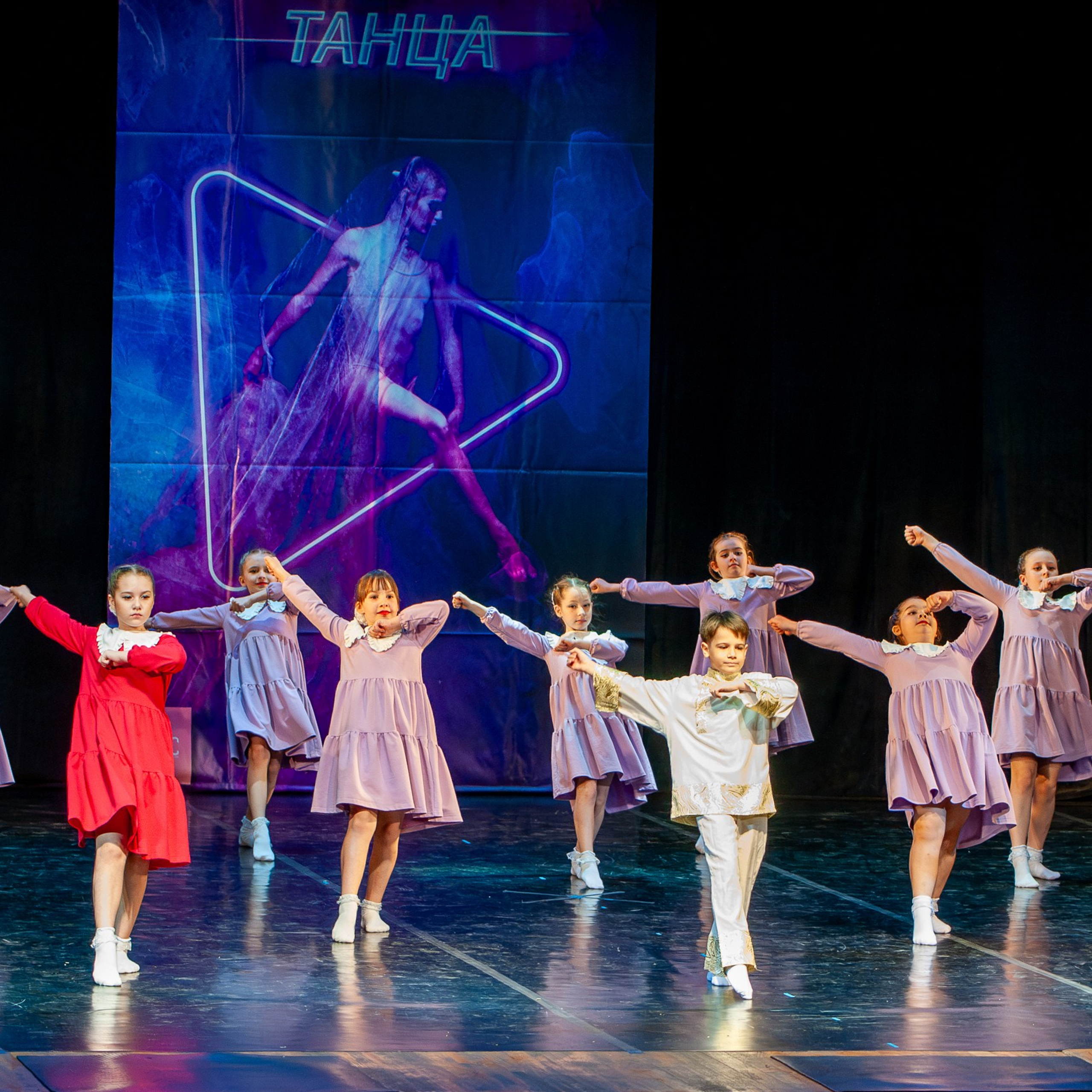 АПРЕЛЬ 2025 (Серпухов). Взгляд через объектив