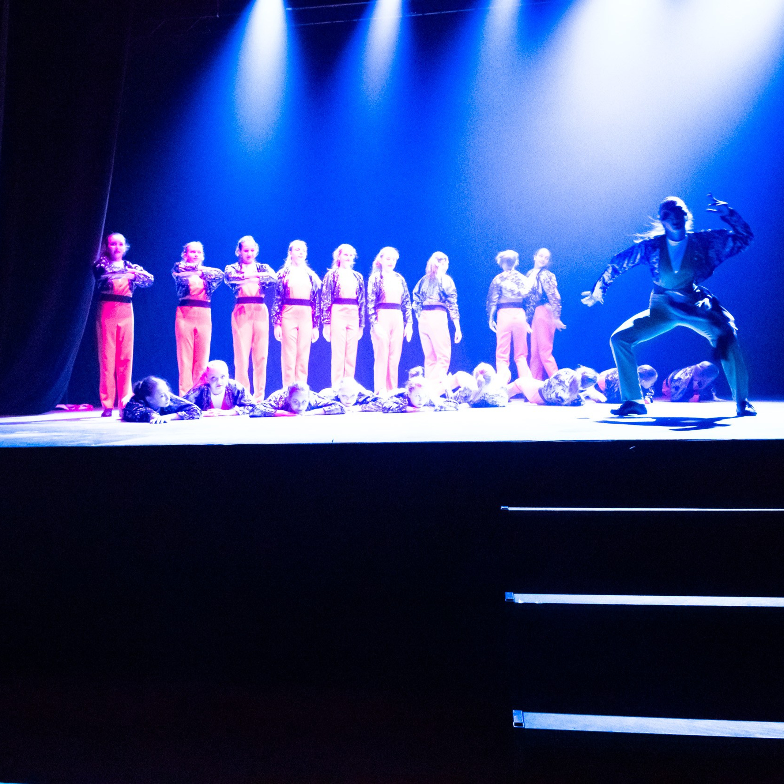 ИЮЛЬ 2019. Взгляд через объектив