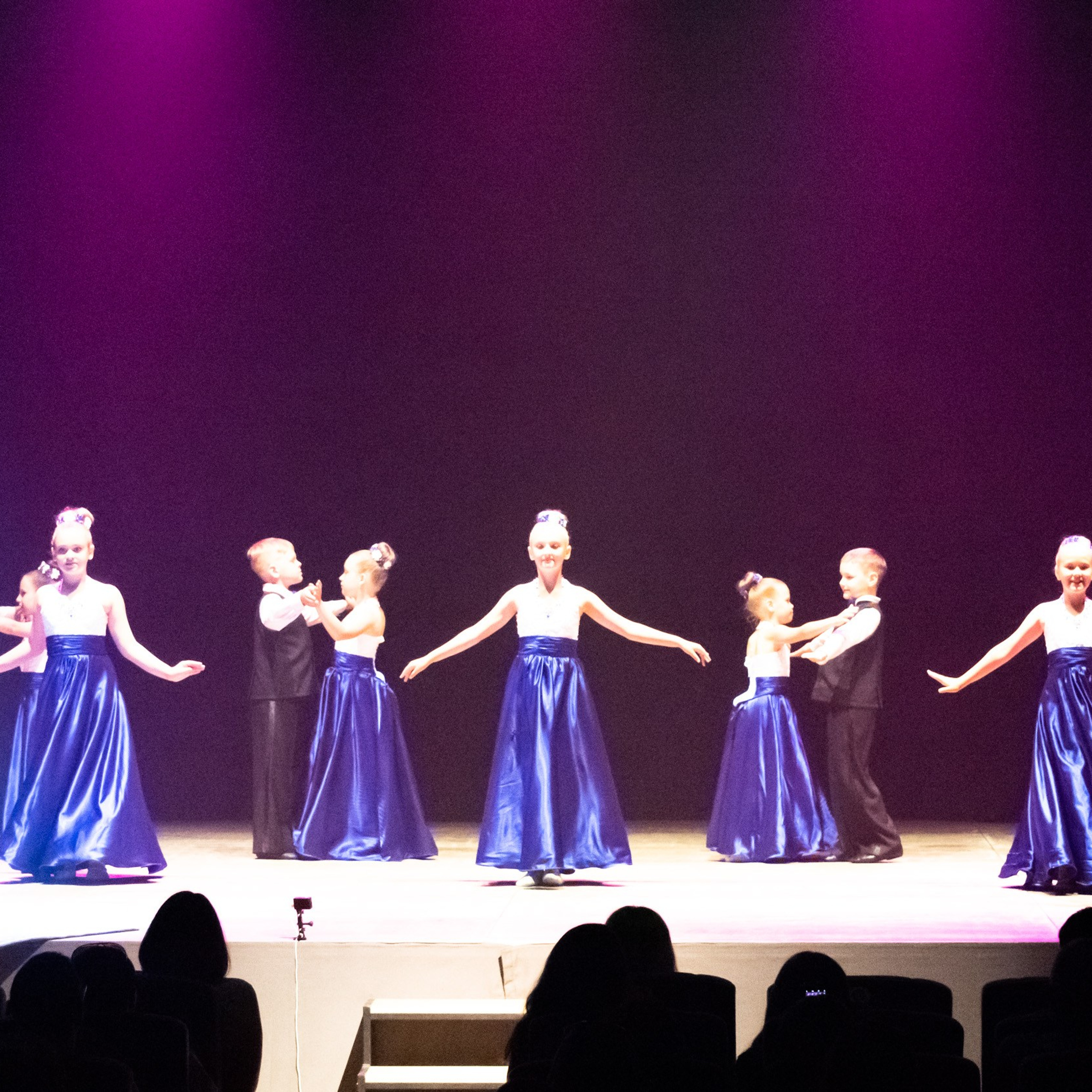 ИЮЛЬ 2019. Взгляд через объектив