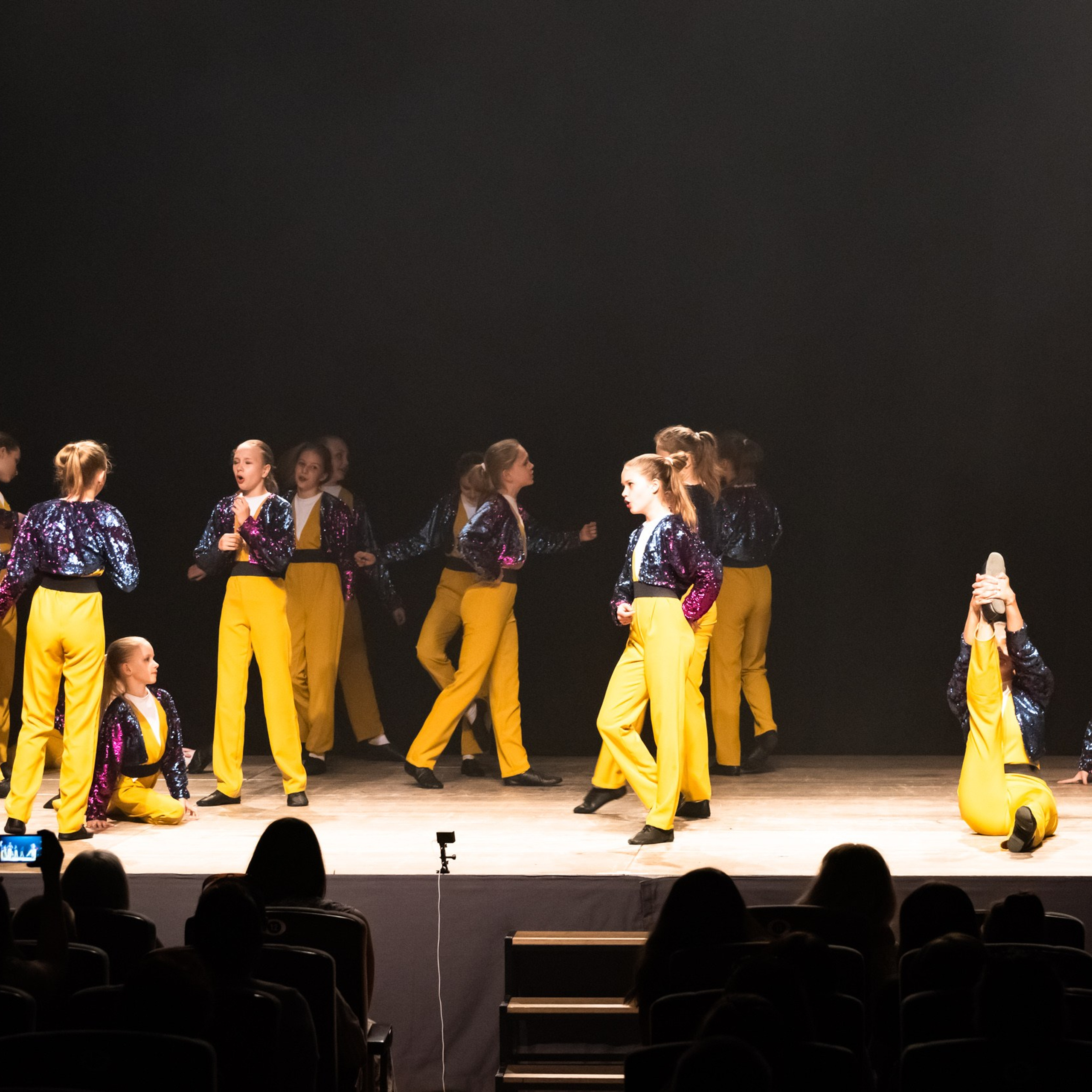 ИЮЛЬ 2019. Взгляд через объектив