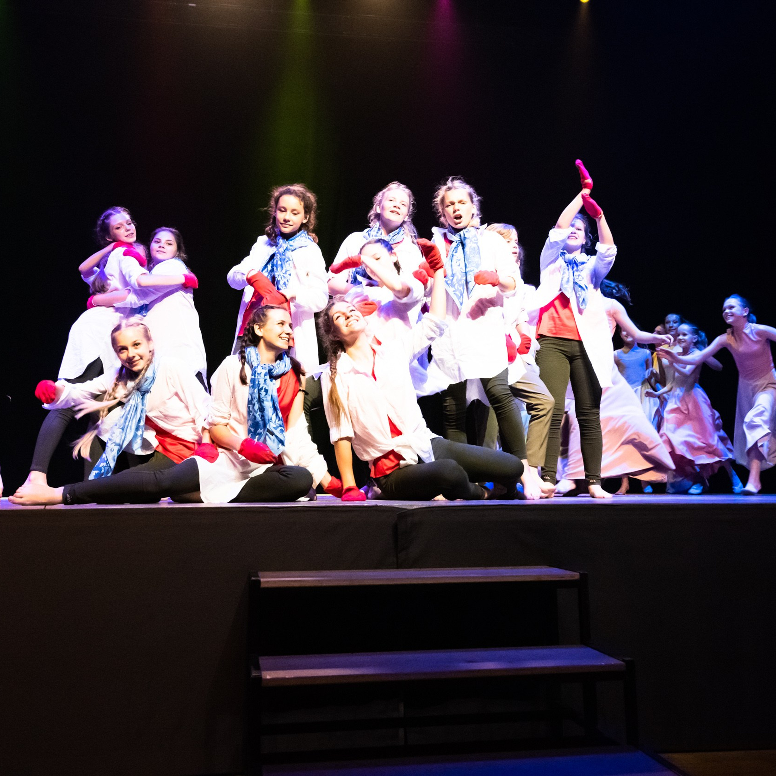 ИЮЛЬ 2019. Взгляд через объектив