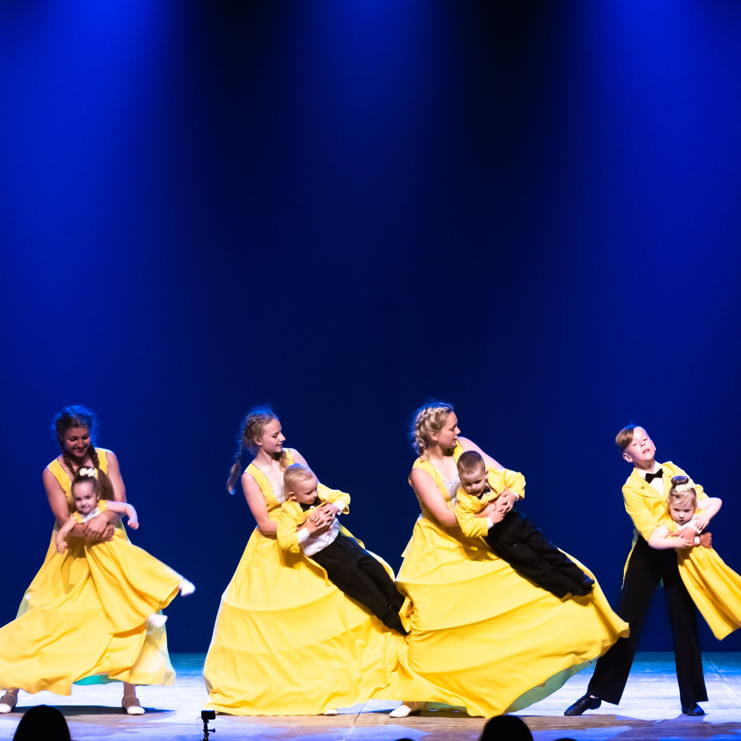 ИЮЛЬ 2019. Взгляд через объектив