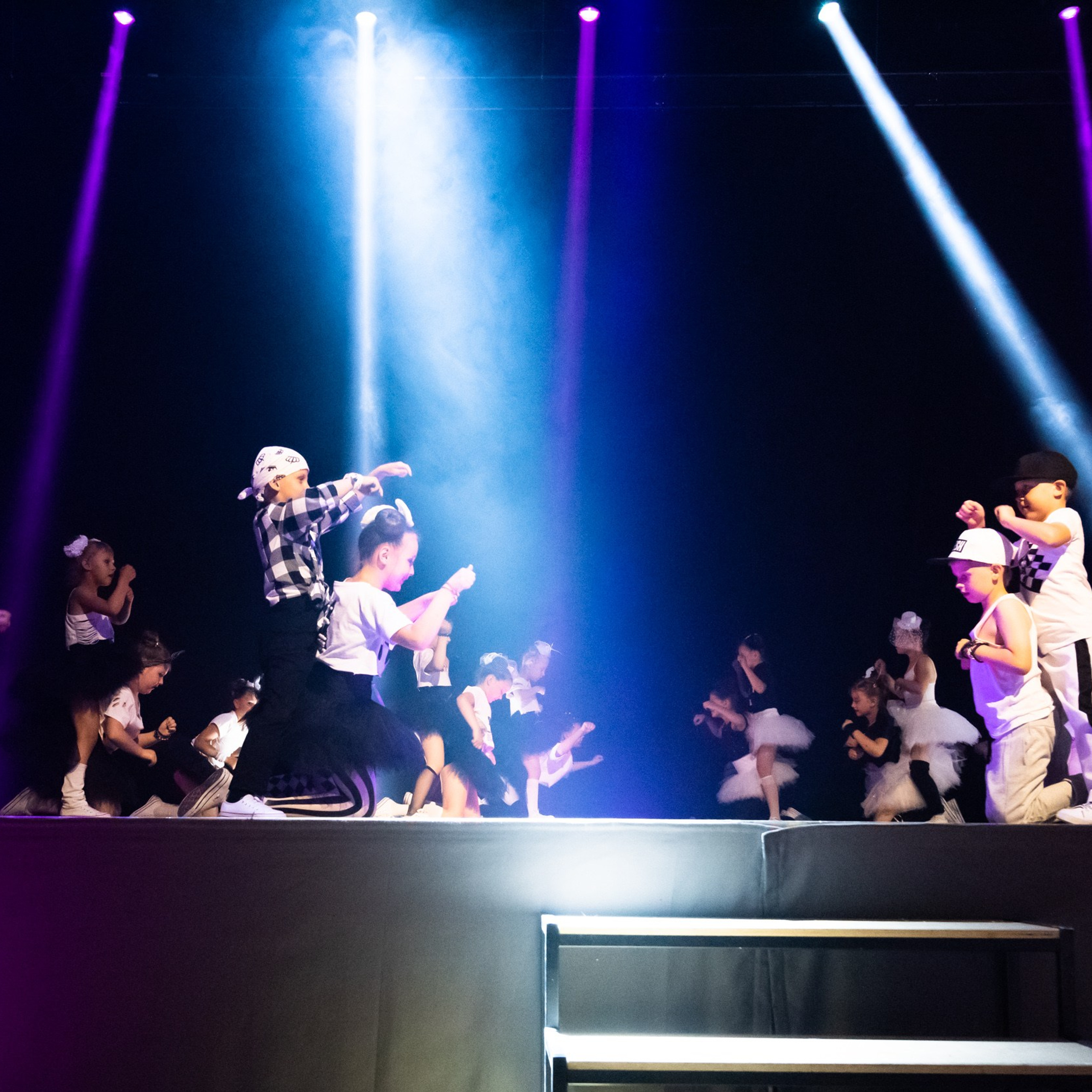 ИЮЛЬ 2019. Взгляд через объектив