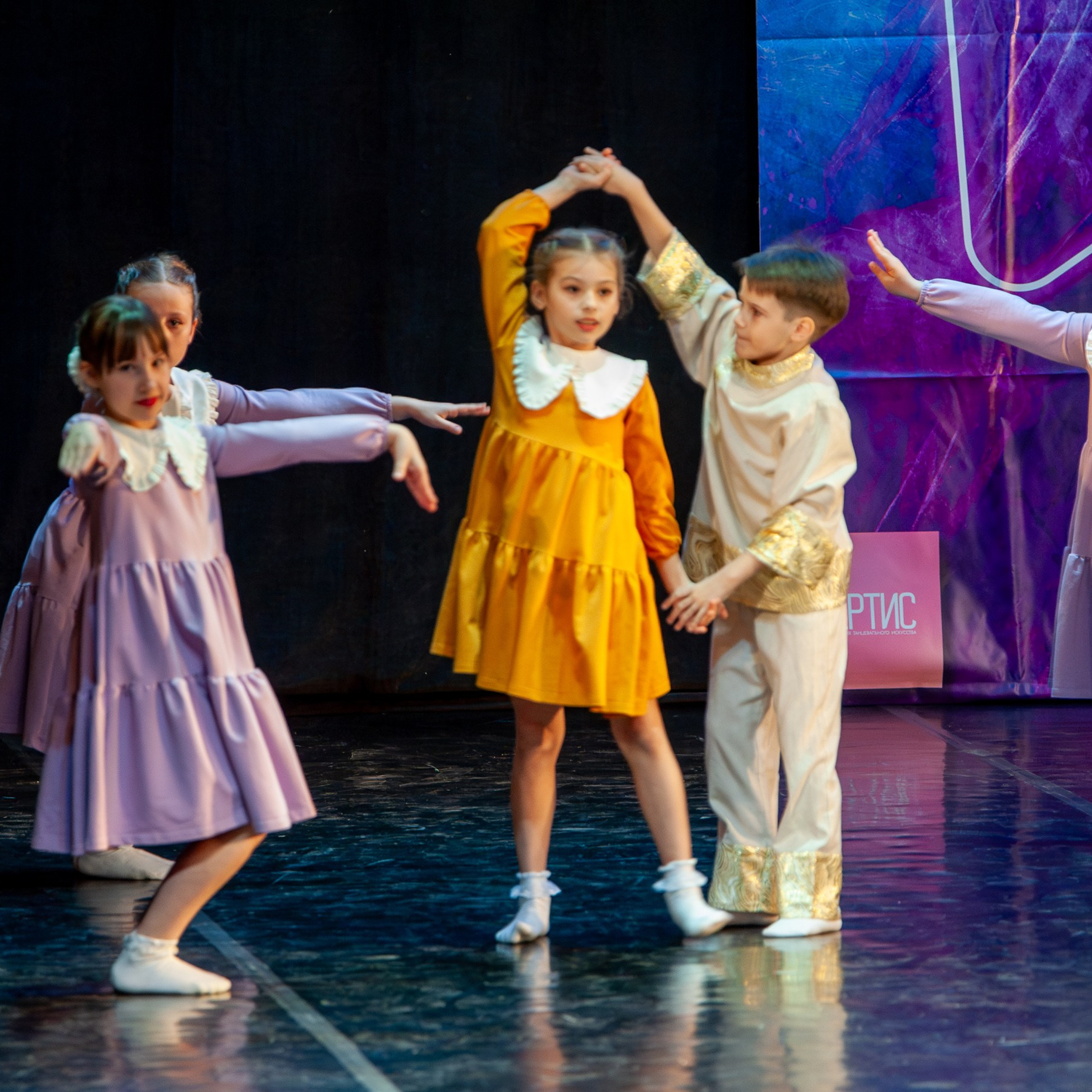 АПРЕЛЬ 2025 (Серпухов). Взгляд через объектив